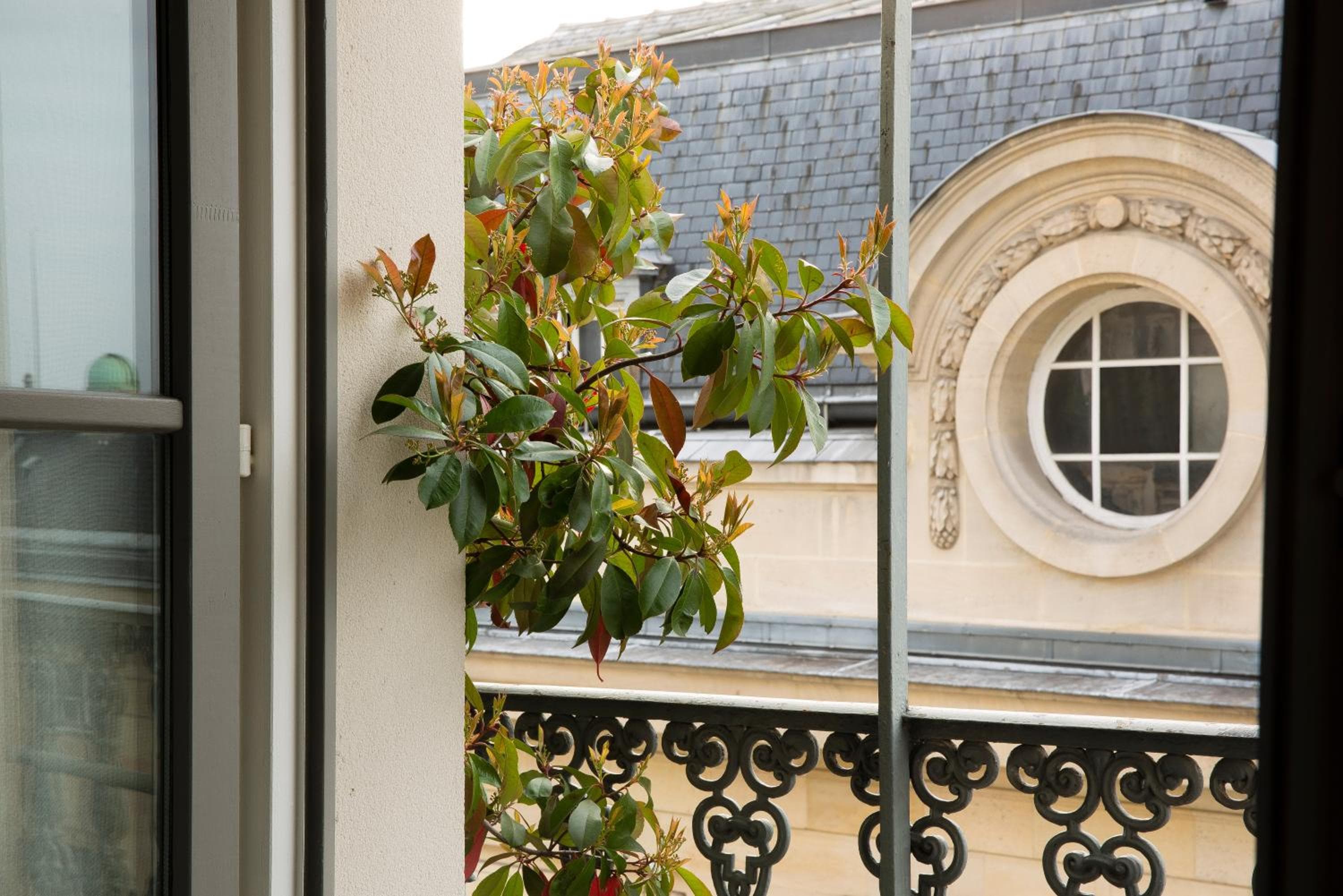 Hotel Les Dames du Panthéon — 4