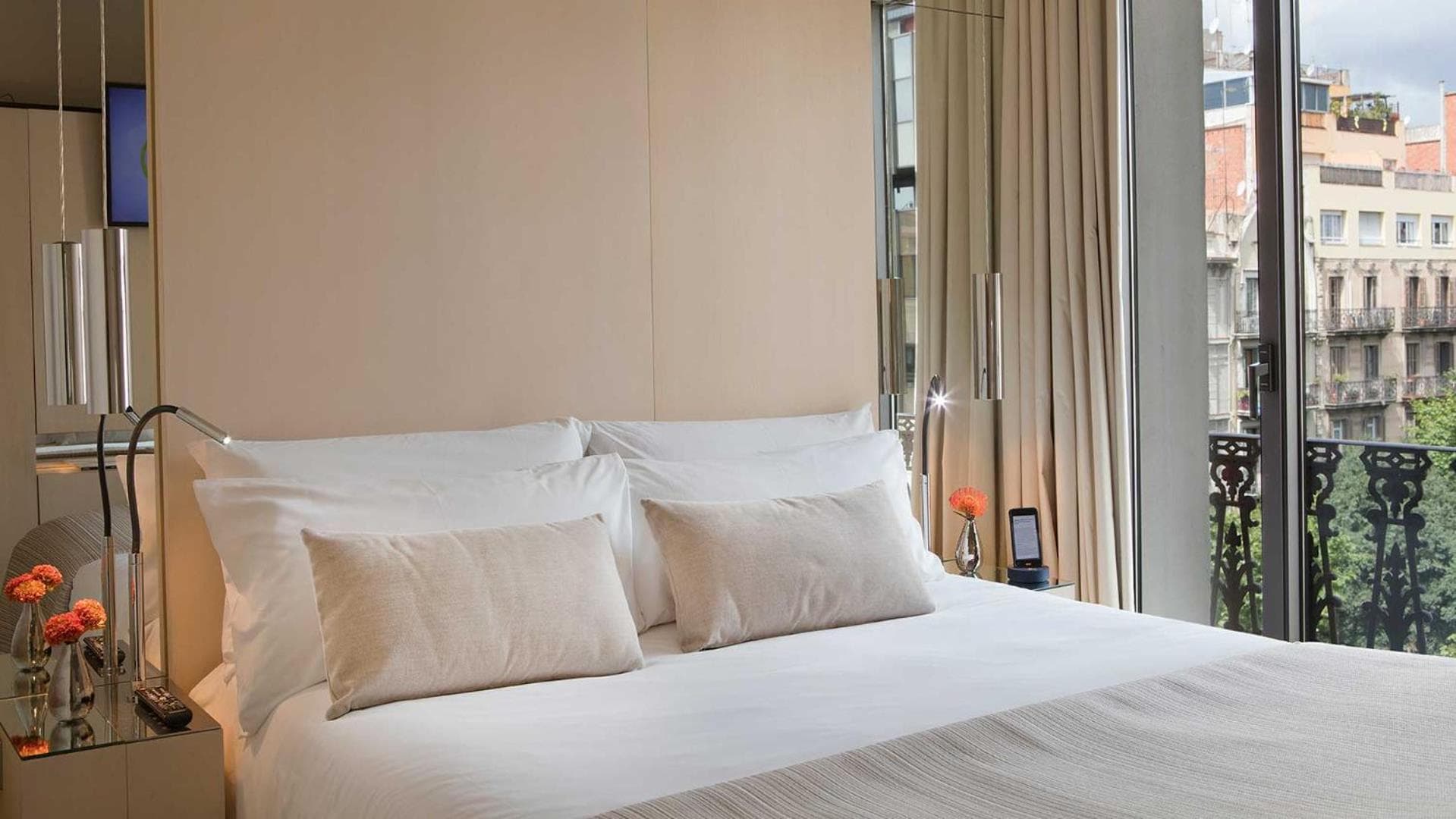 Cram Hotel — 14