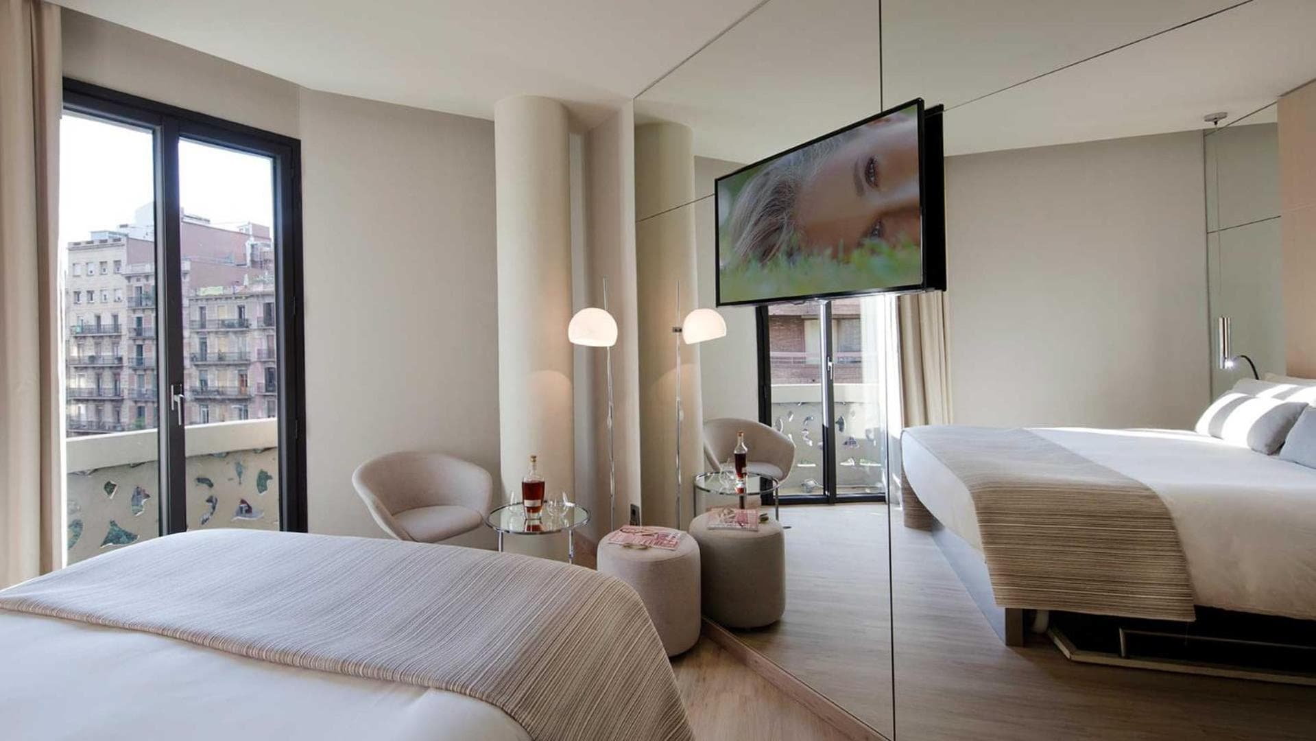 Cram Hotel — 16