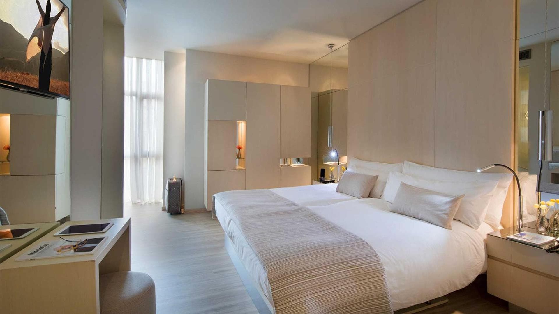 Cram Hotel — 20