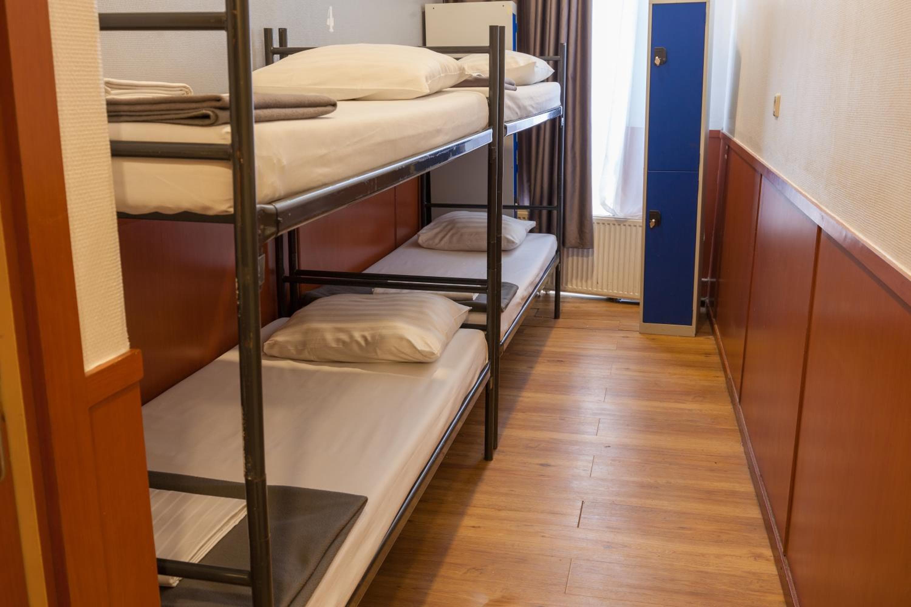 Reisehotel Amsterdam — 25