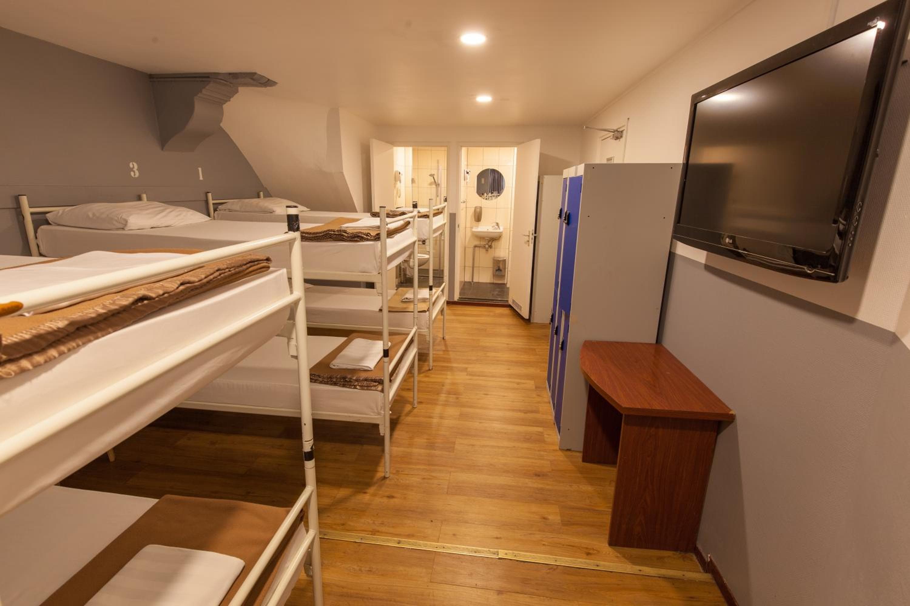 Reisehotel Amsterdam — 18