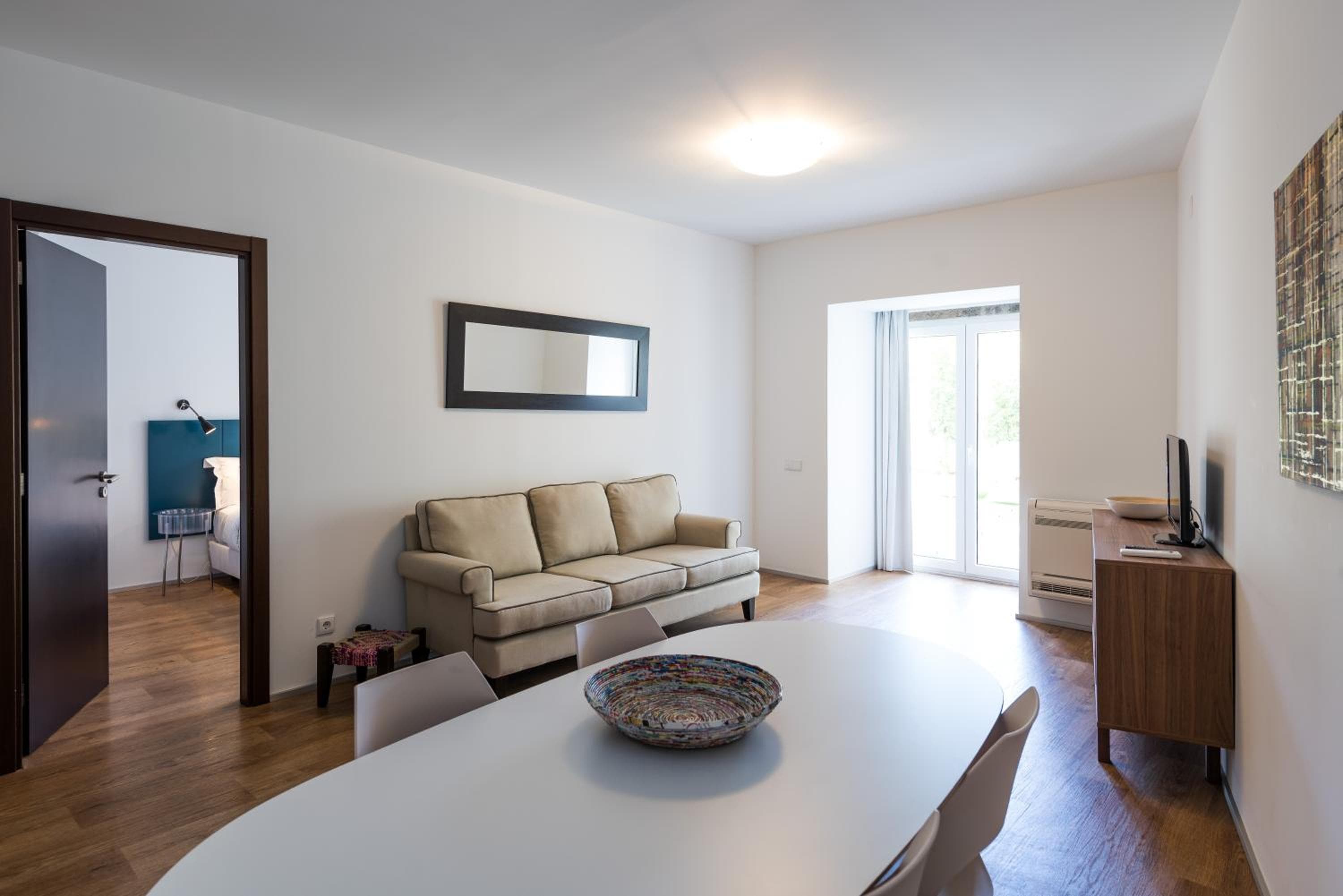 Alfama - Lisbon Lounge Suites — 26