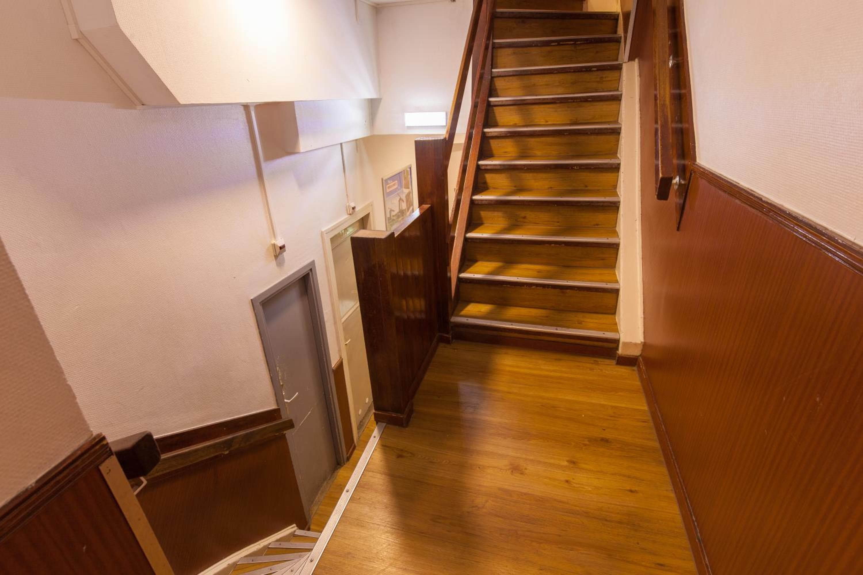 Reisehotel Amsterdam — 8