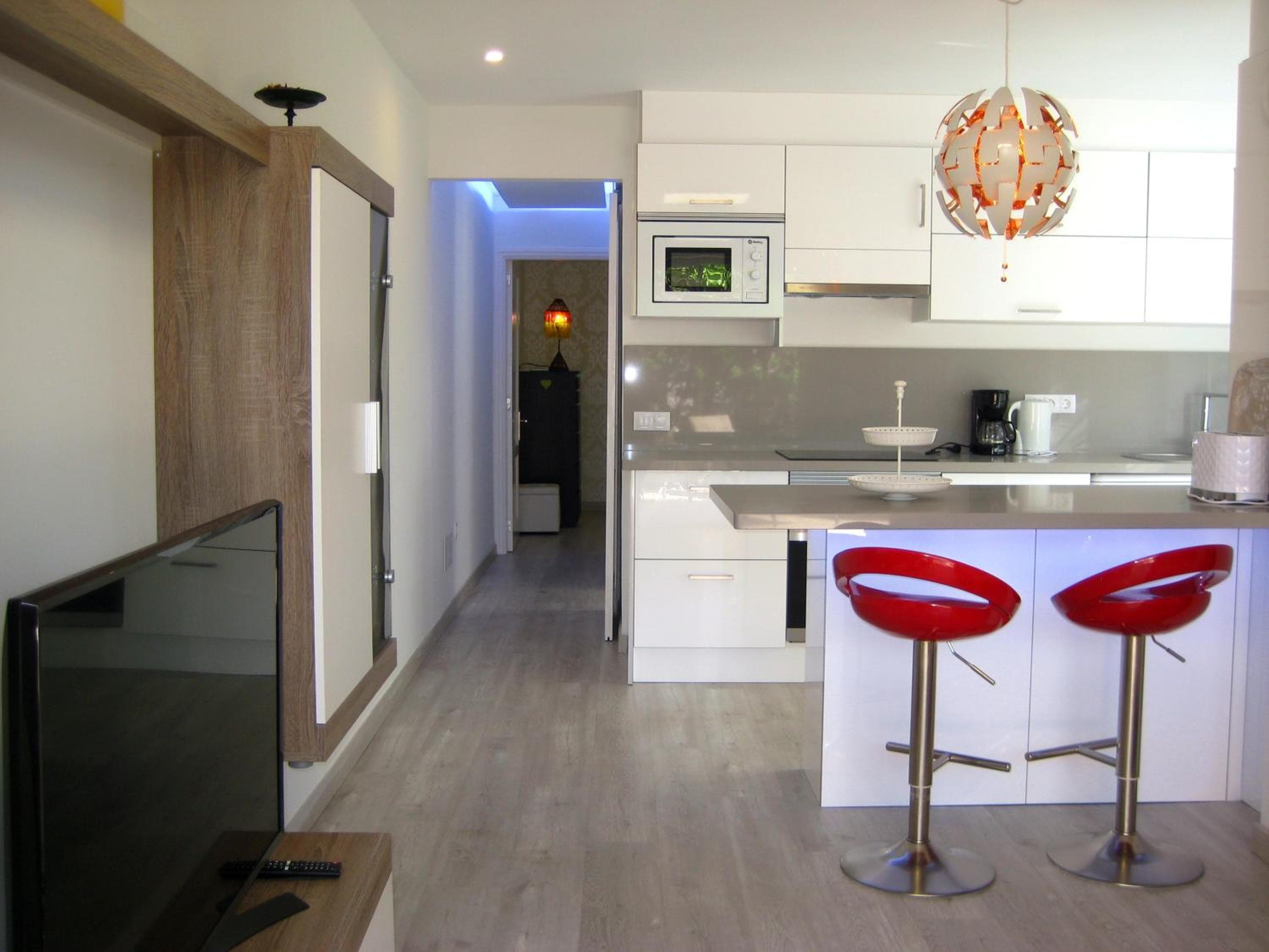 Lacy Golf Apartments — 3