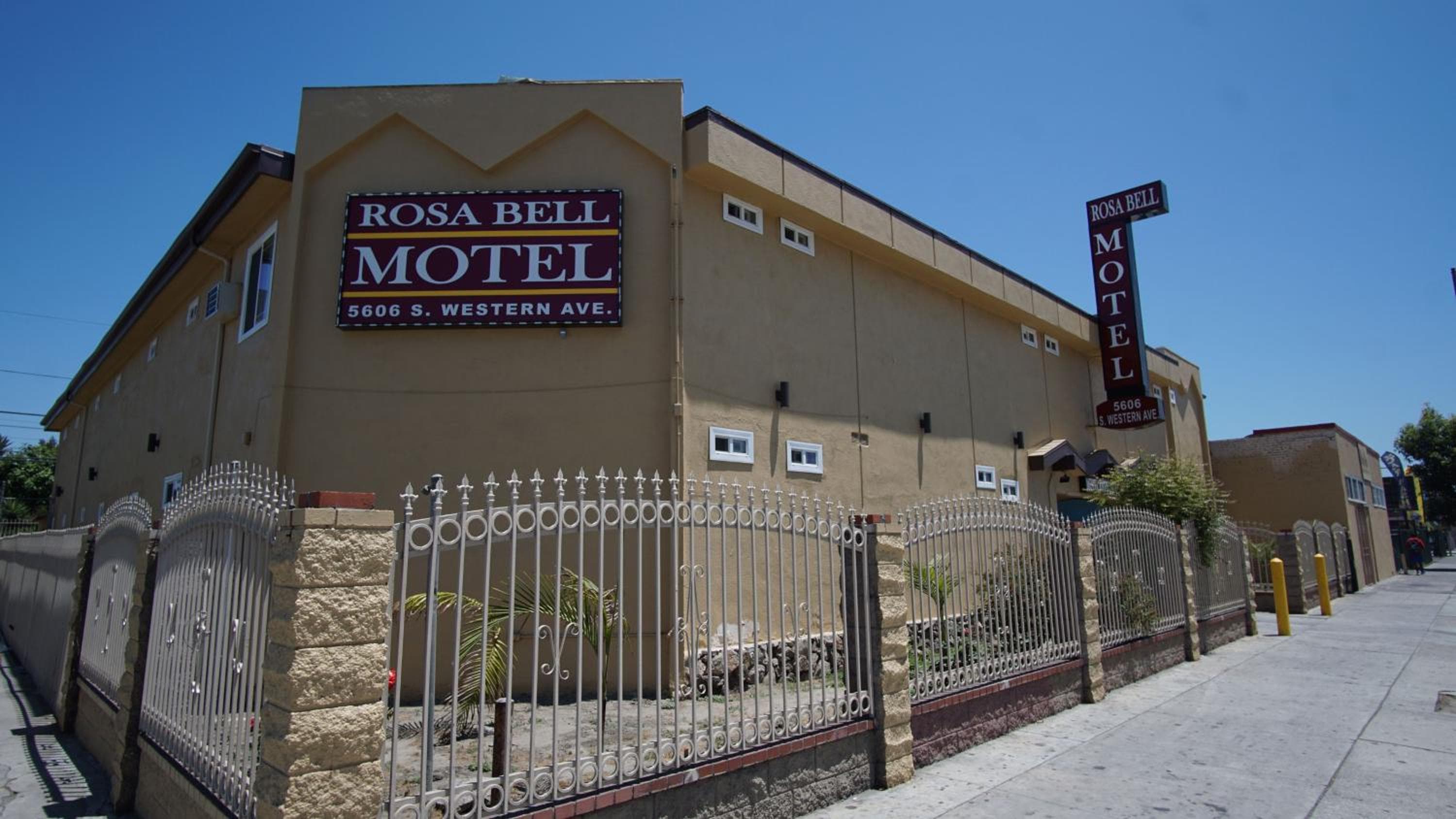Rosa Bell Motel - Los Angeles — 2