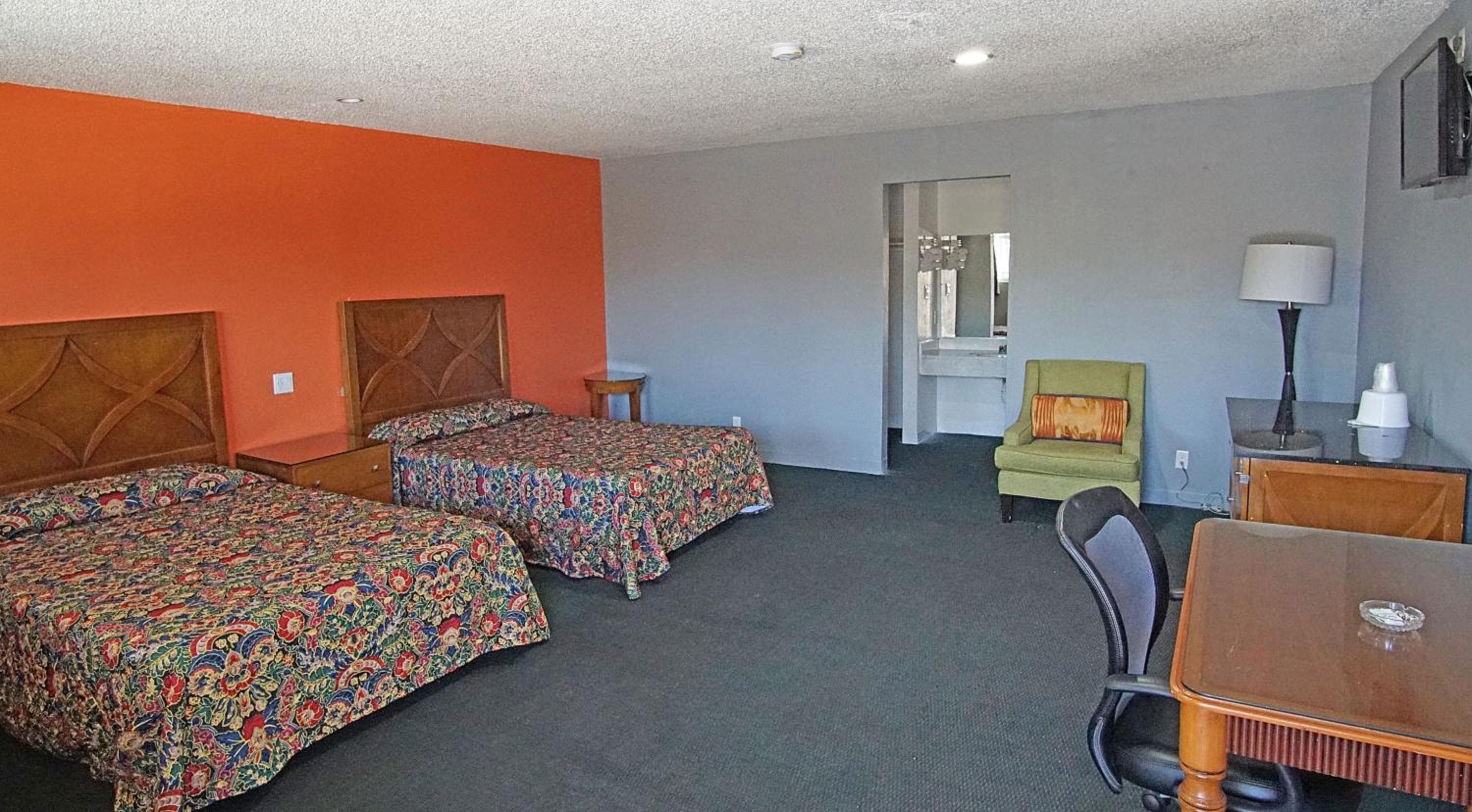 Los Angeles Inn & Suites - LAX — 21