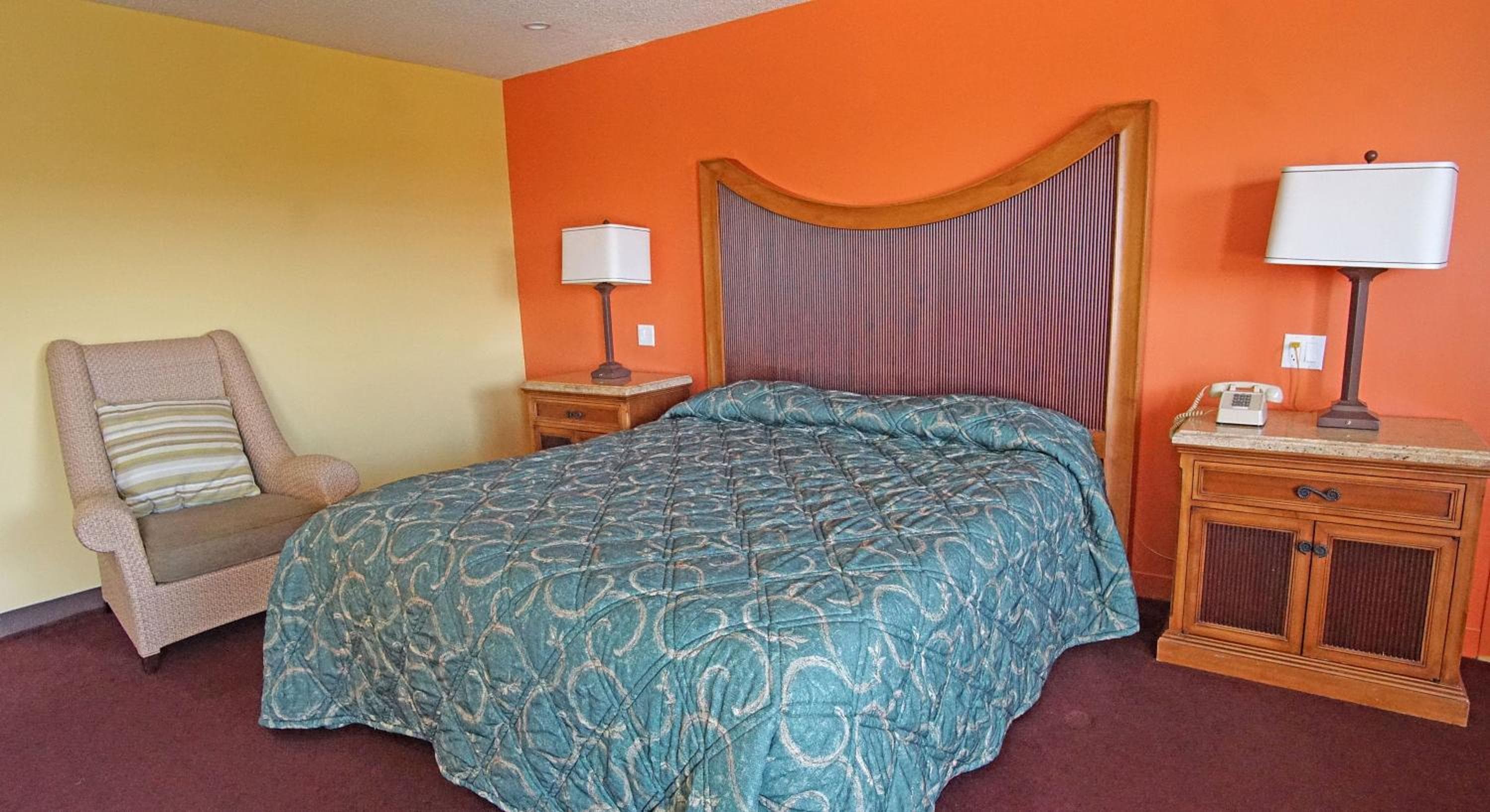 Los Angeles Inn & Suites - LAX — 17