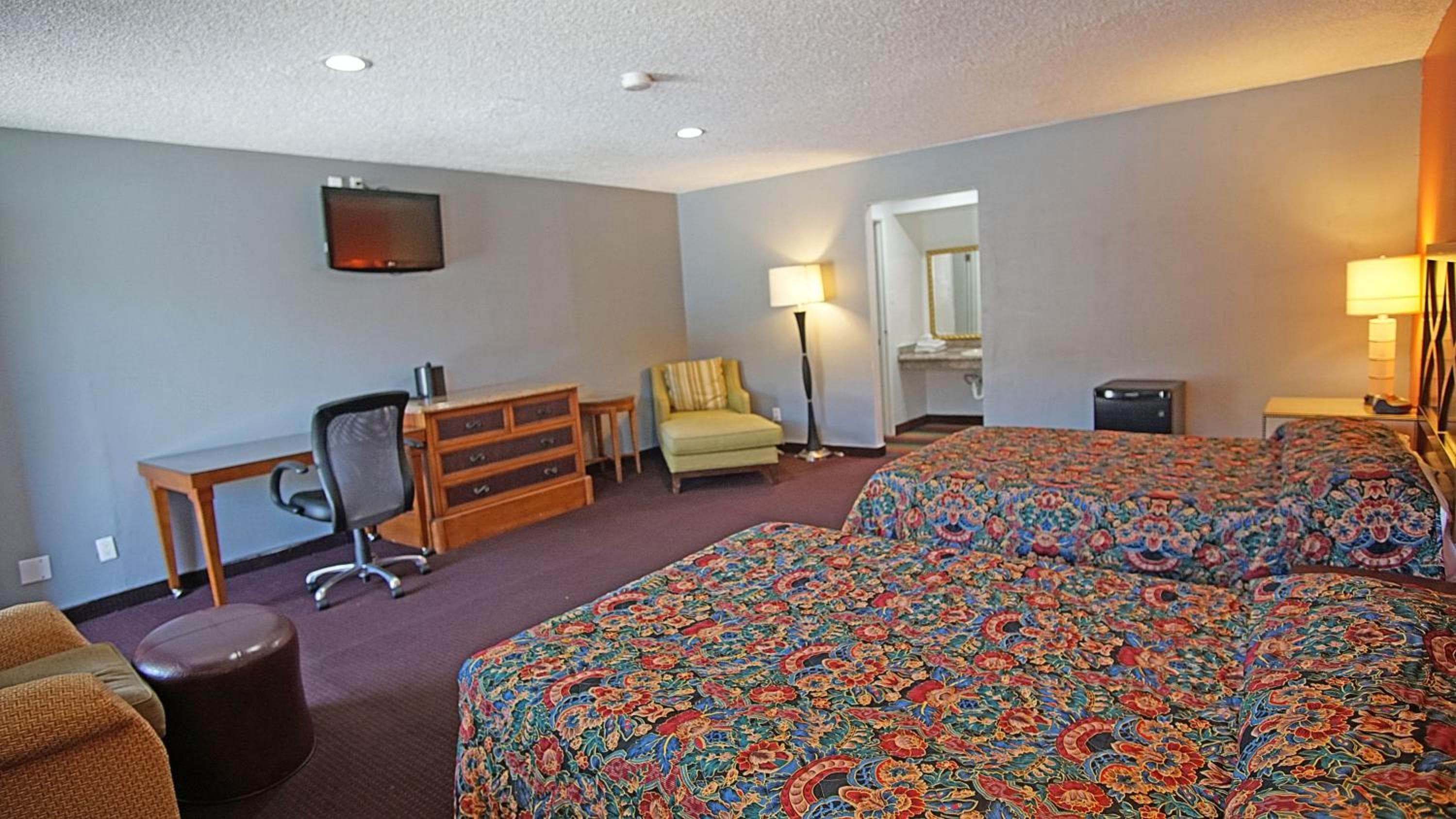Los Angeles Inn & Suites - LAX — 30