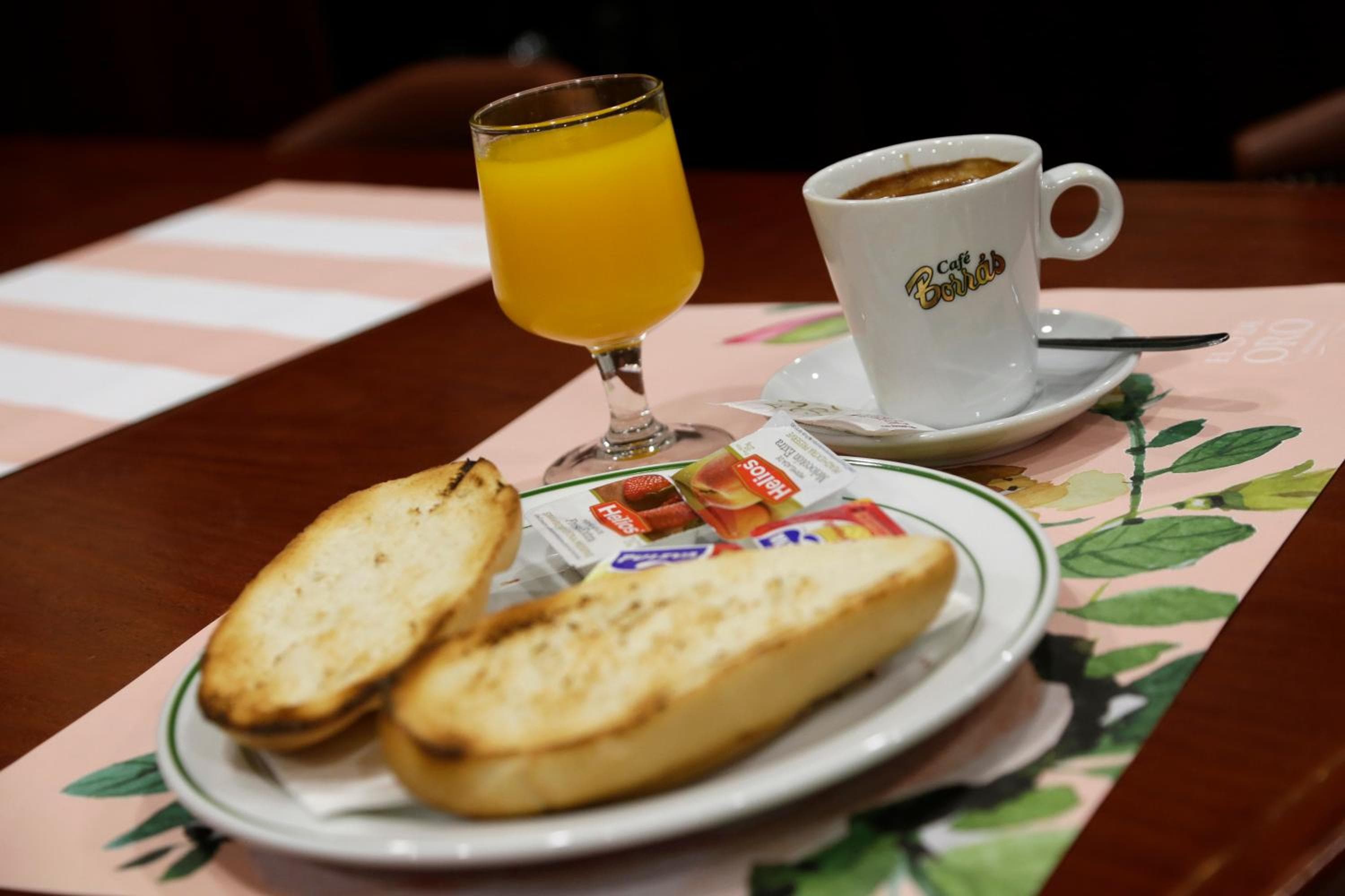 Basic Hotel Puerta de Sevilla — 4