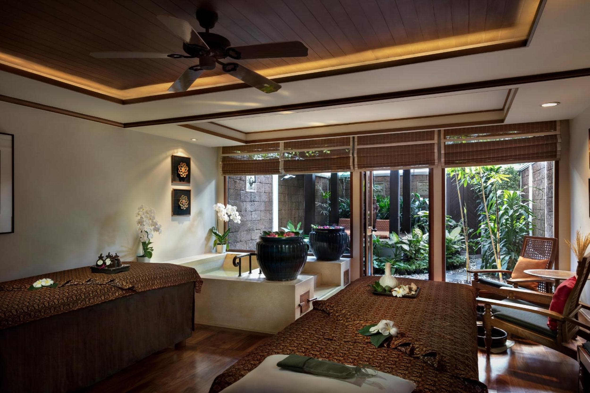 Anantara Riverside Bangkok Resort — 10