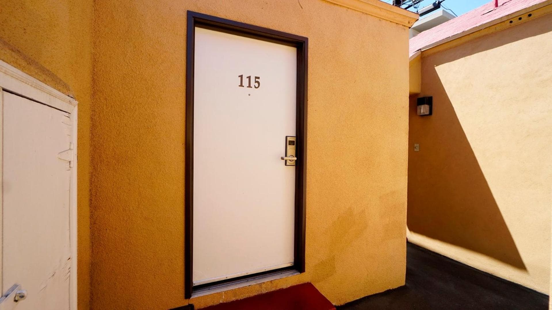 El Royale Hotel - Near Universal Studios Hollywood — 30