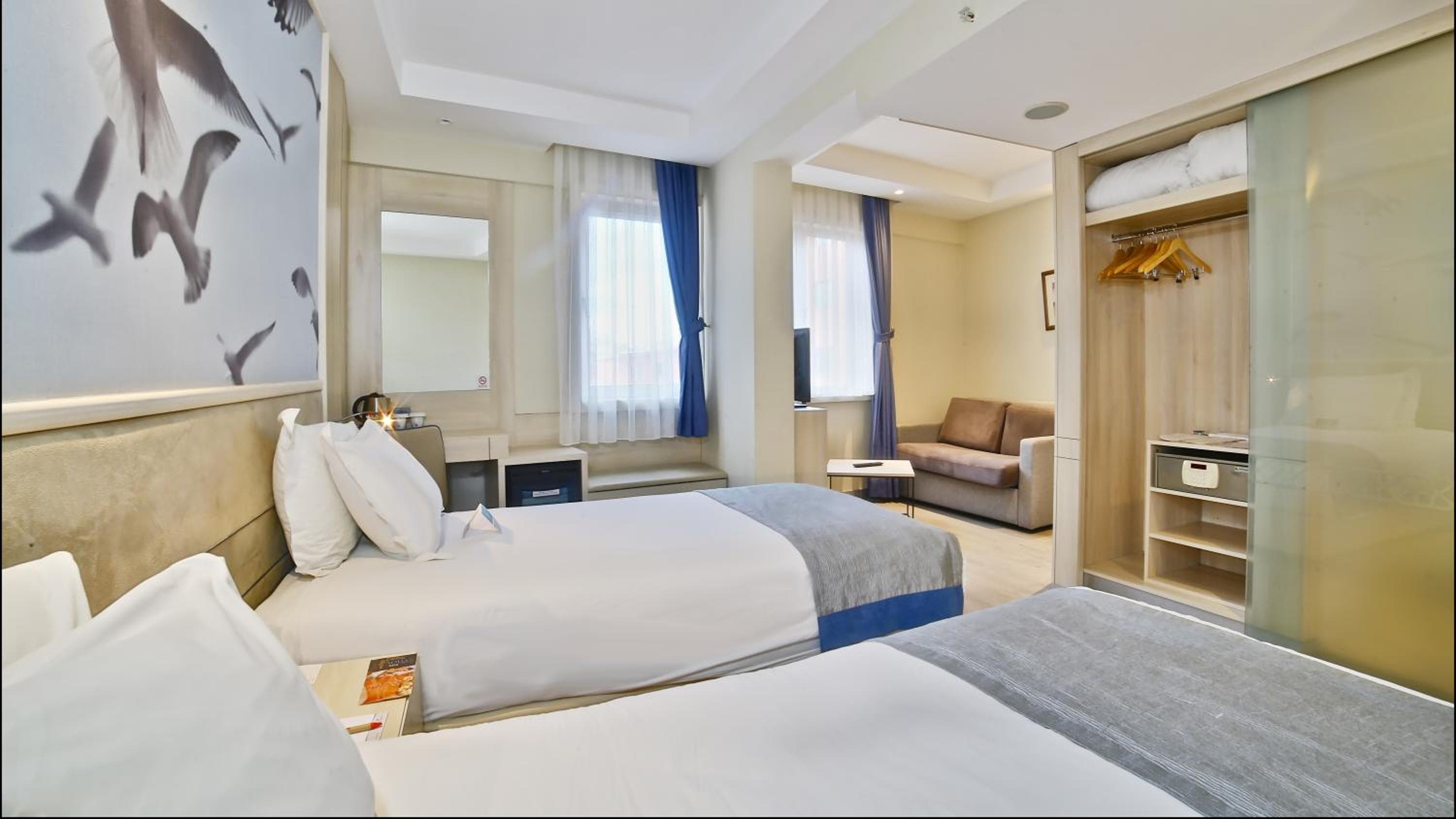 Ramada by Wyndham Istanbul Old City — 8