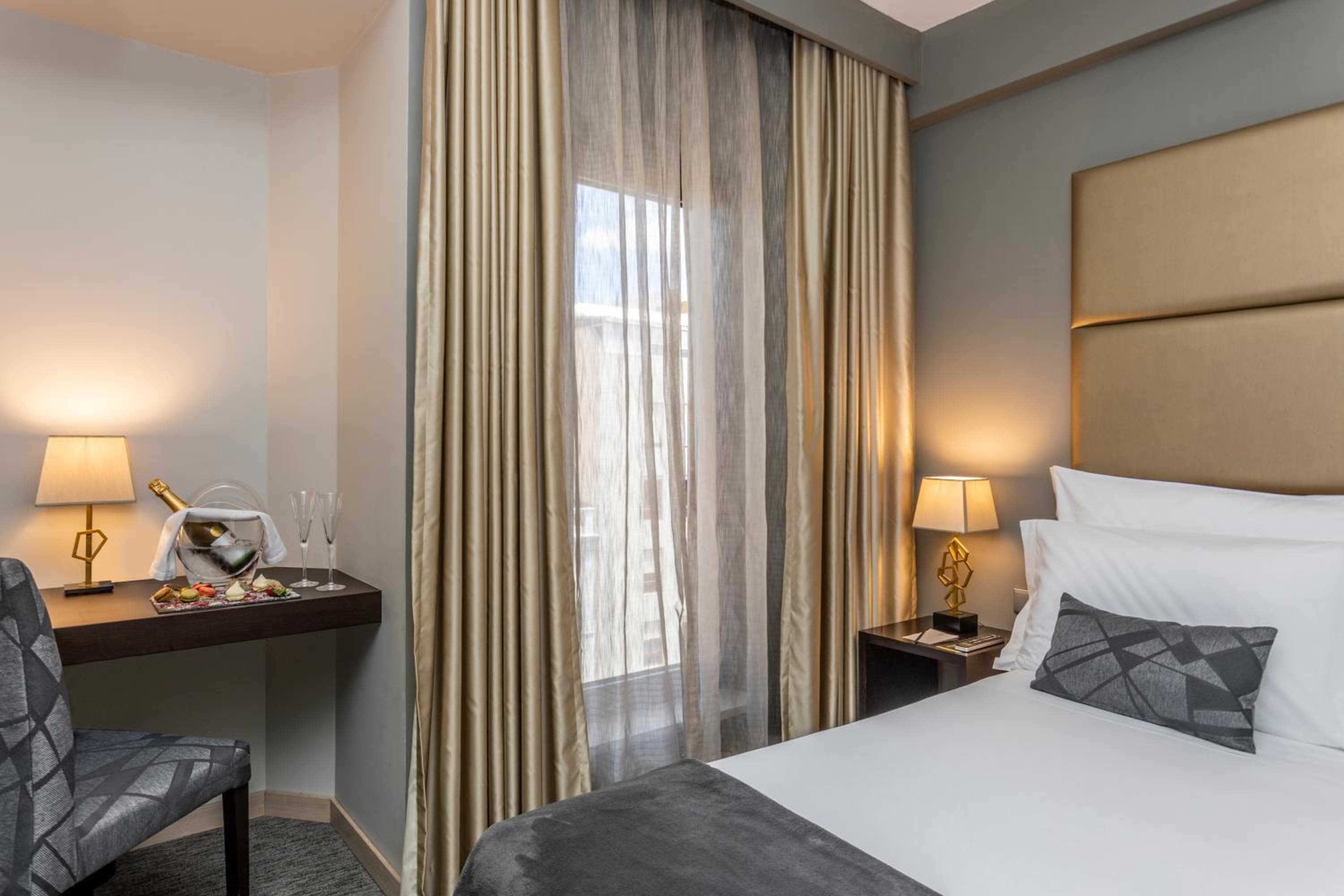 Czar Lisbon Hotel — 14