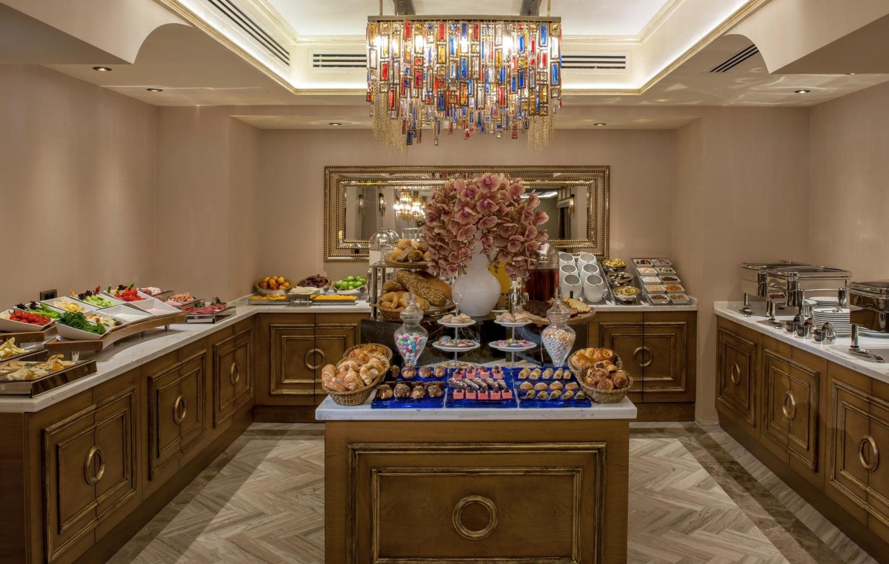 Romance Istanbul Hotel Boutique Class — 25
