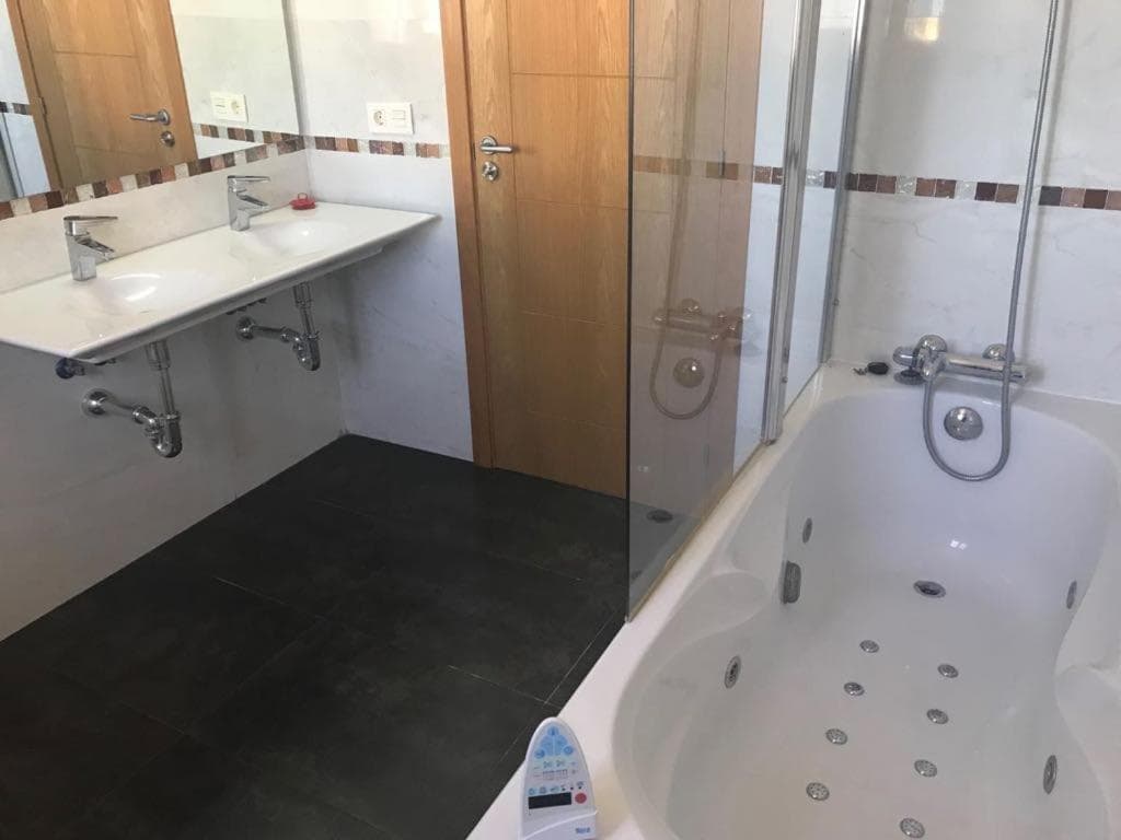 Rooms in Seafront Villa — 21