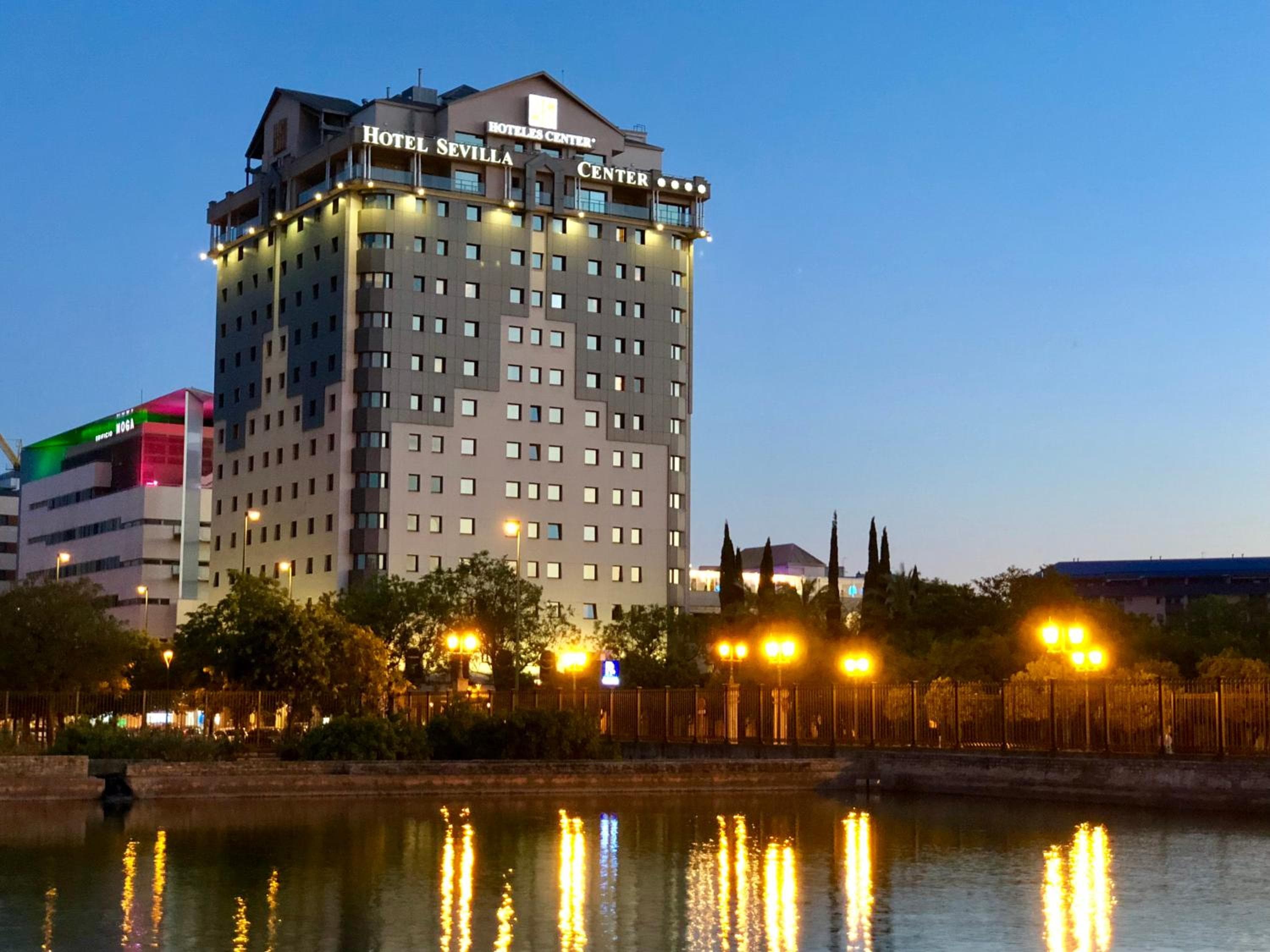Hotel Sevilla Center — 5