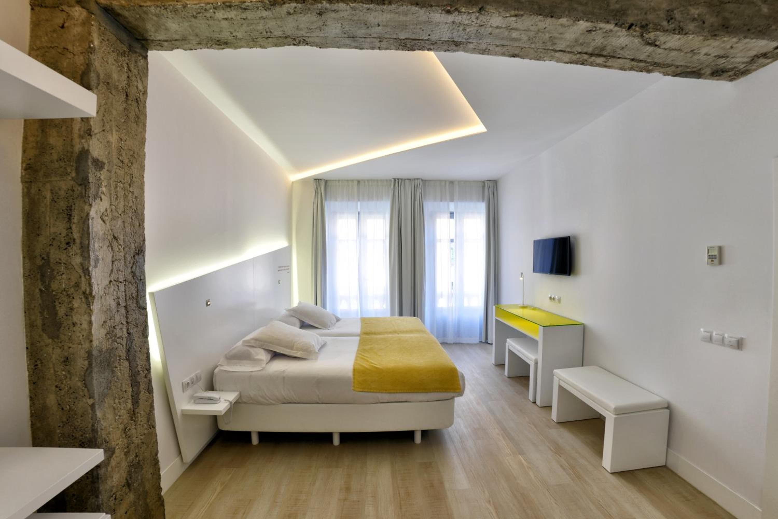 Atarazanas Málaga Boutique Hotel — 1