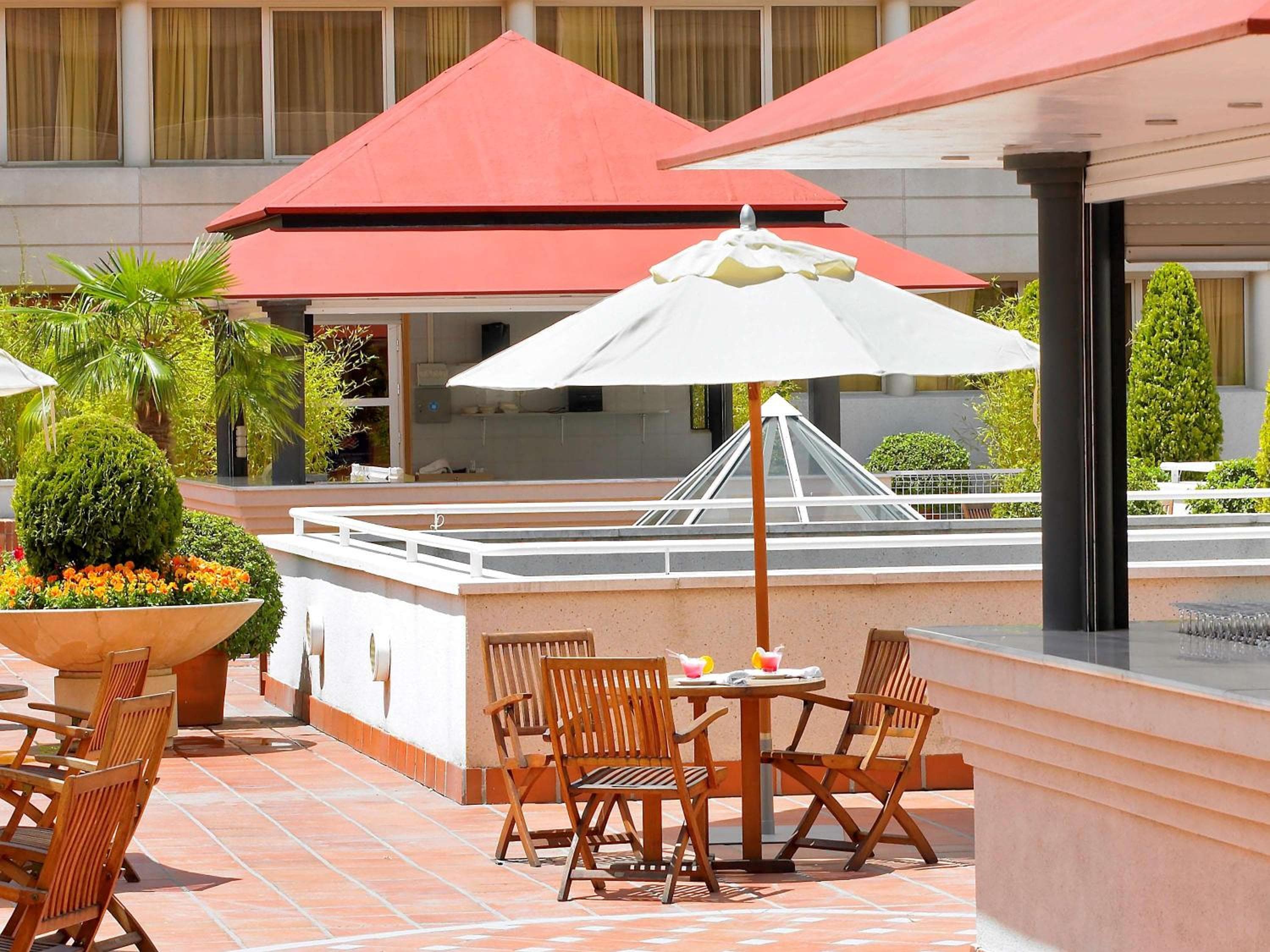 Novotel Madrid Feria and Airport — 10