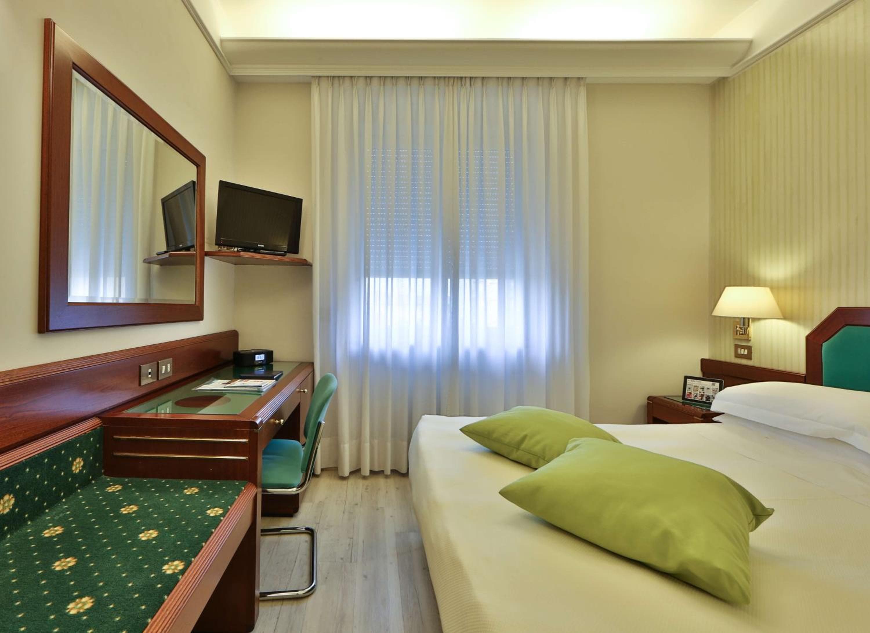 Hotel Astoria Sure Hotel Collection By Best Western — 27