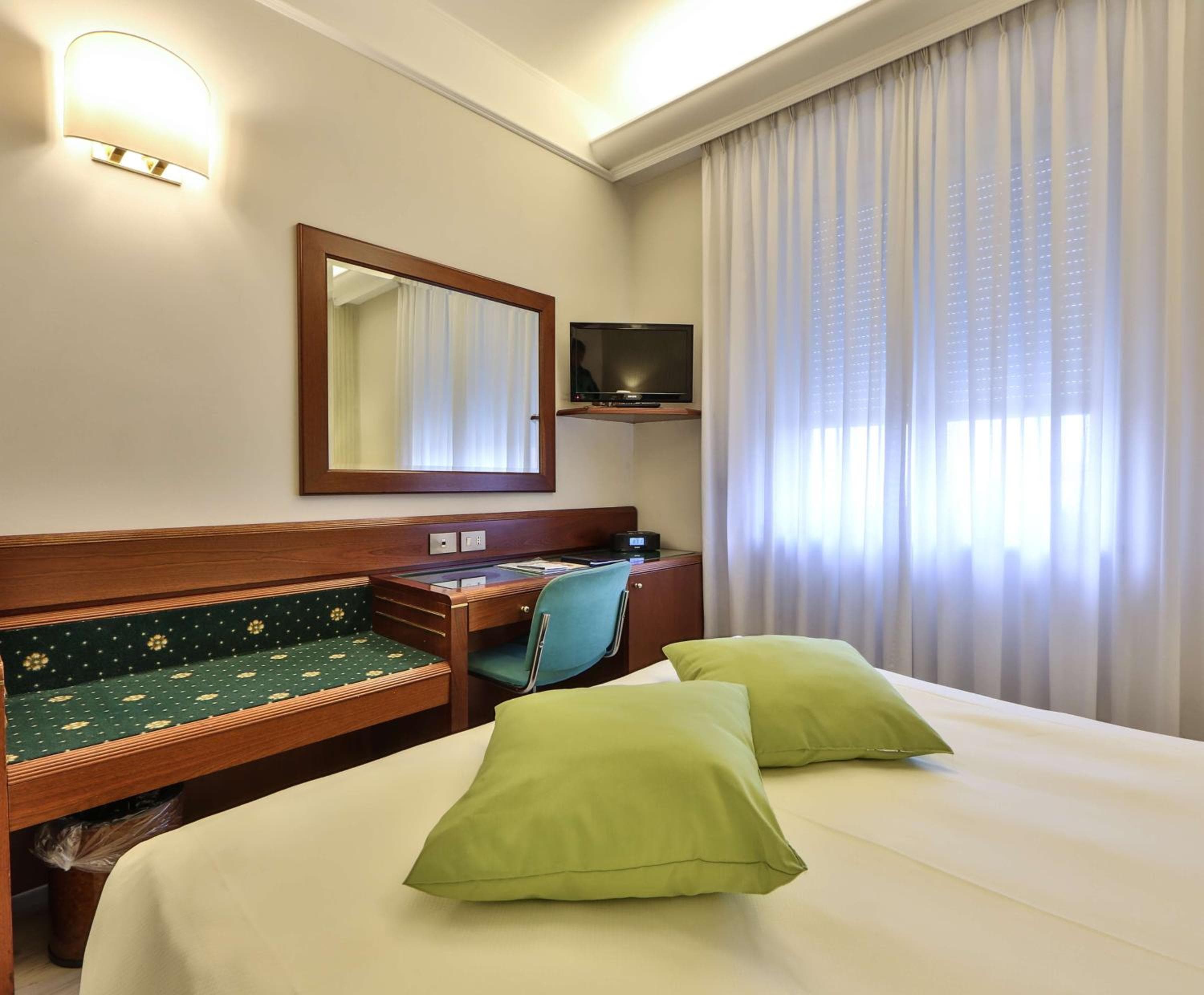 Hotel Astoria Sure Hotel Collection By Best Western — 29