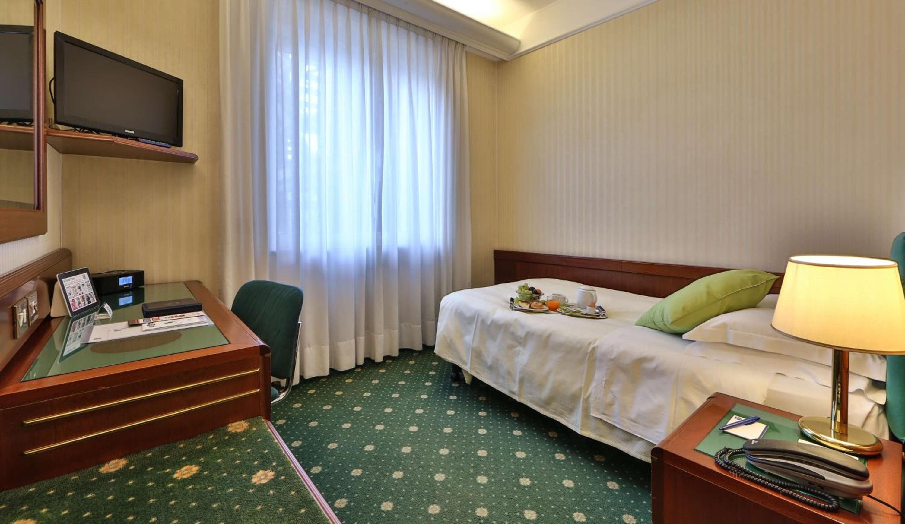 Hotel Astoria Sure Hotel Collection By Best Western — 26