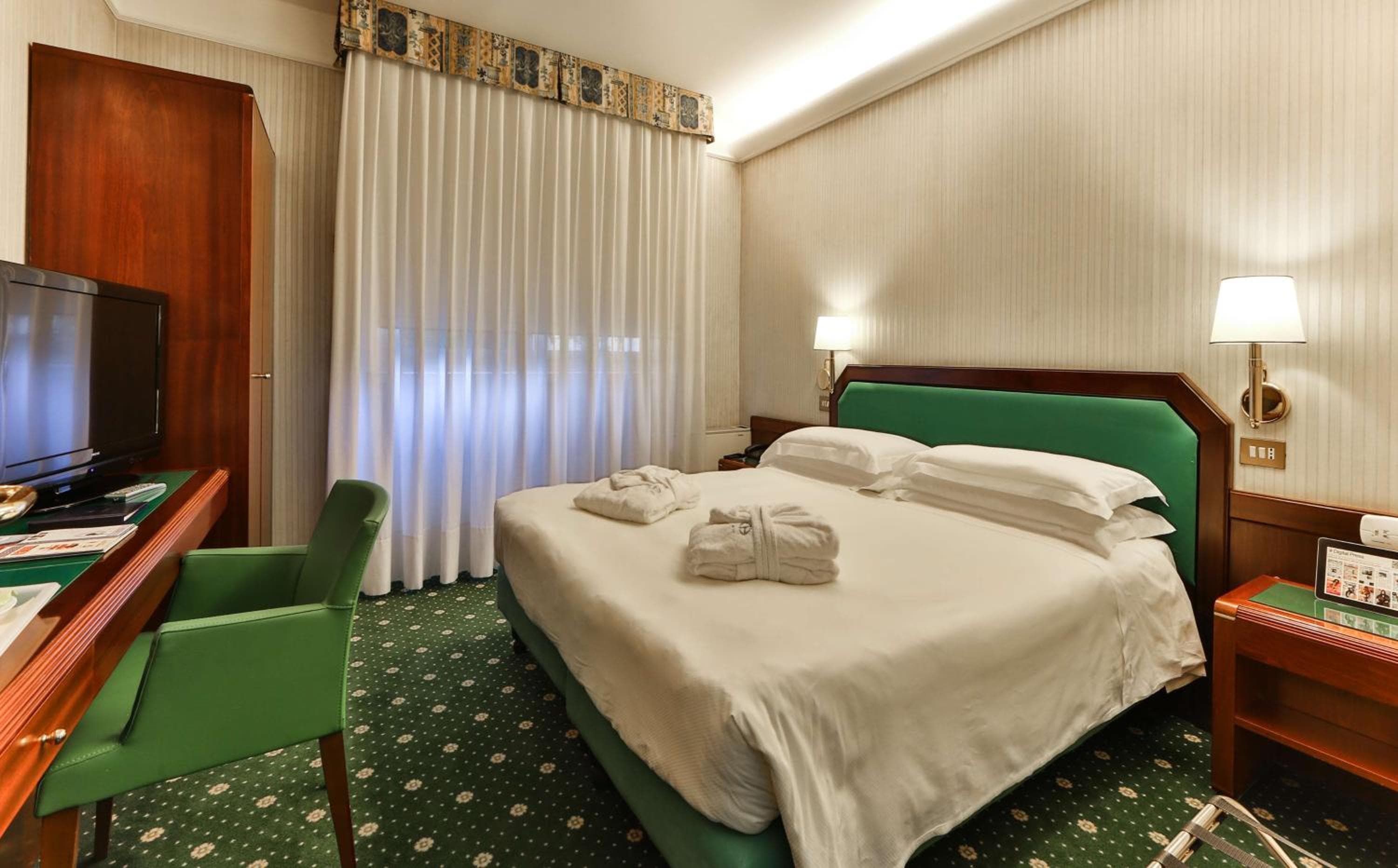 Hotel Astoria Sure Hotel Collection By Best Western — 24