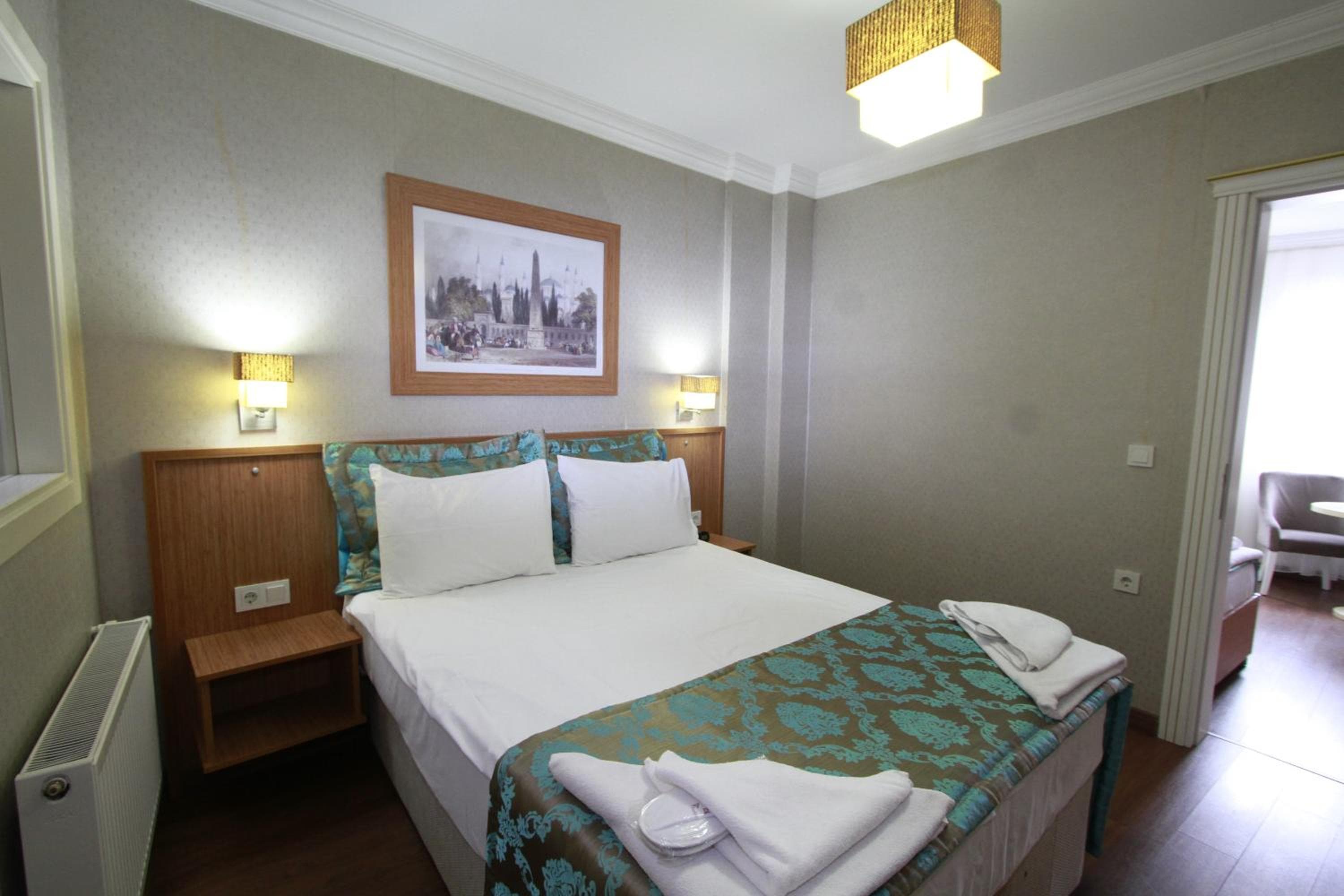 Agora Boutique Hotel & Bistro — 20