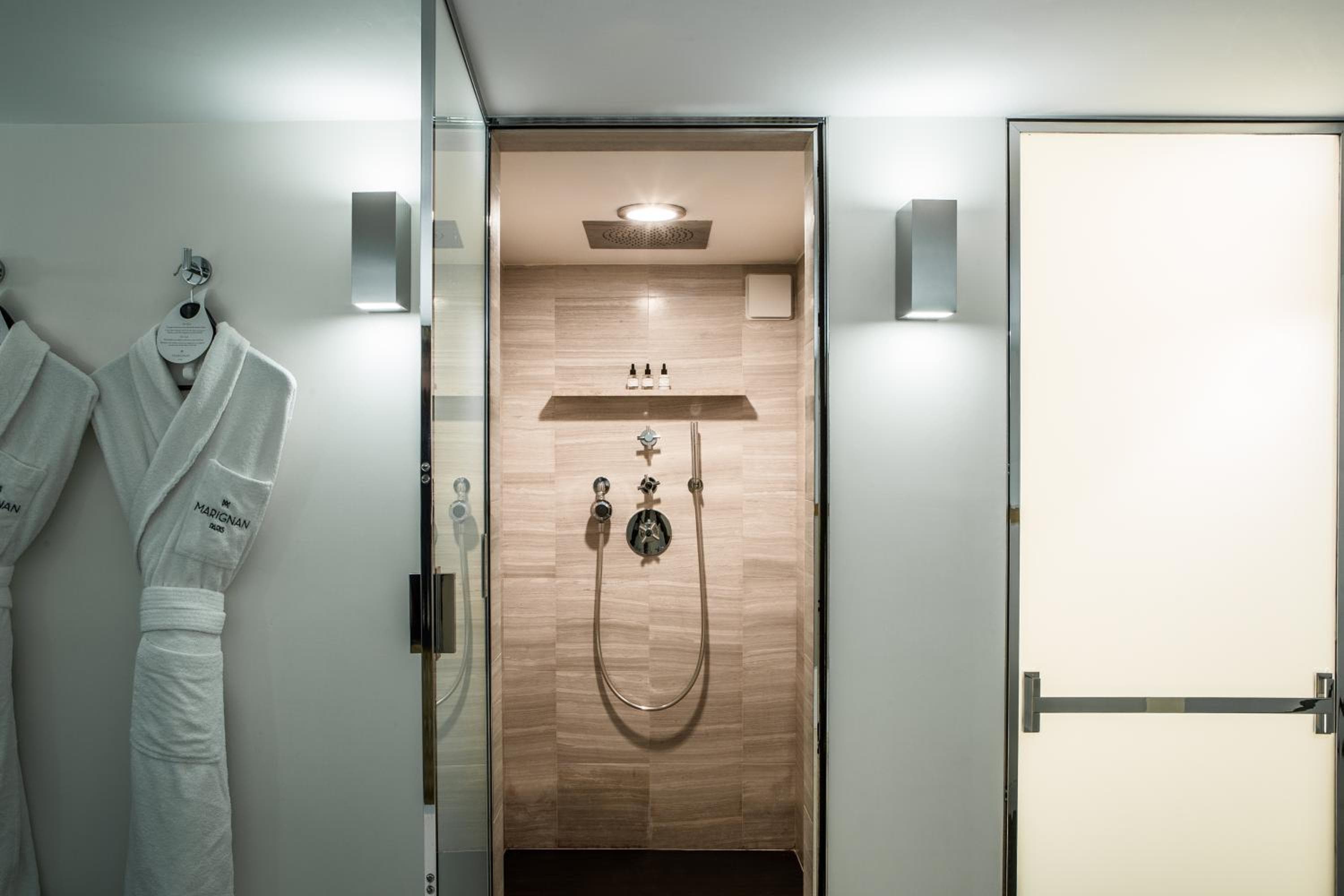 Hotel Marignan Campos Elíseos — 28