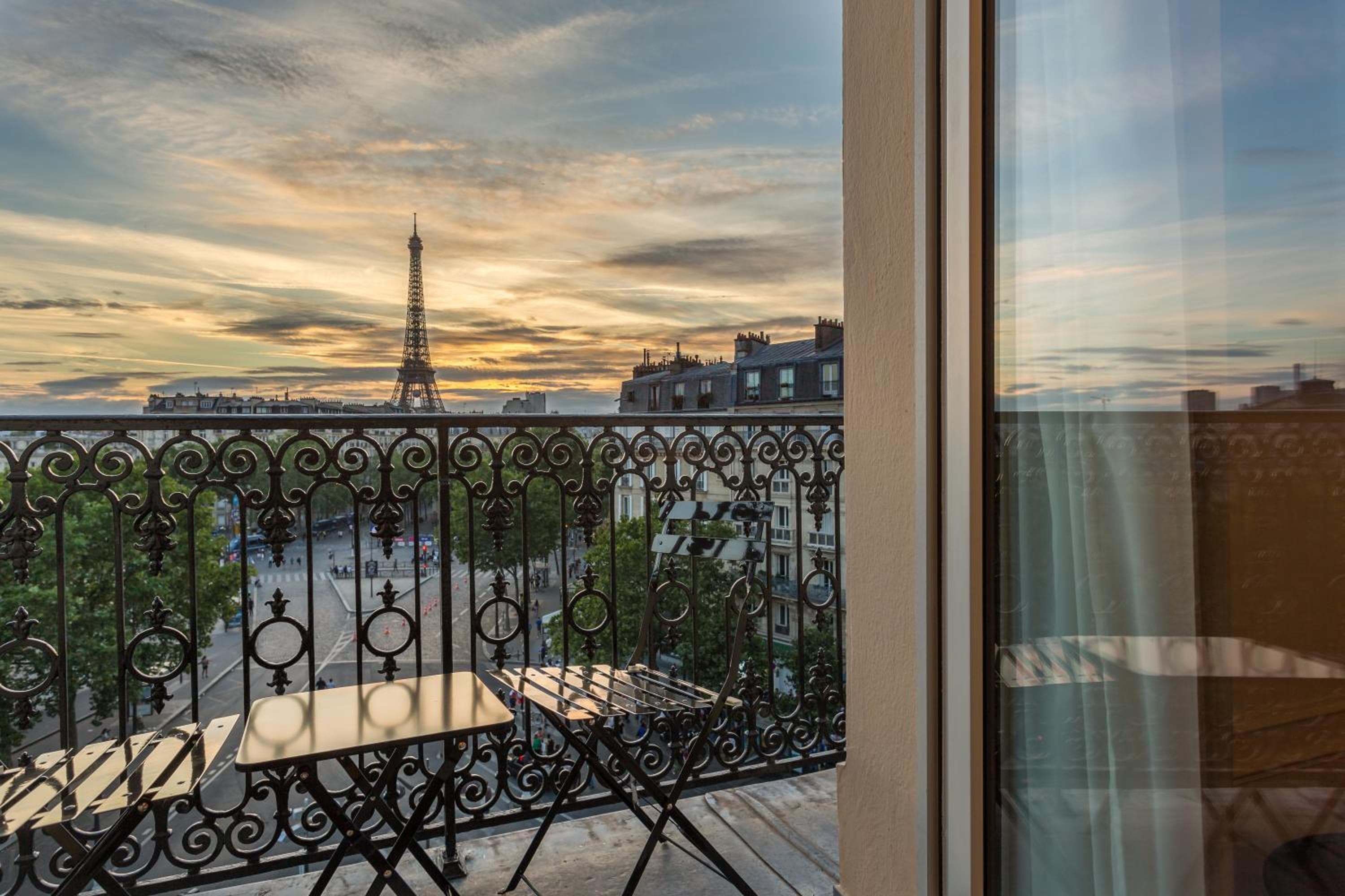 Hotel La Comtesse — 24
