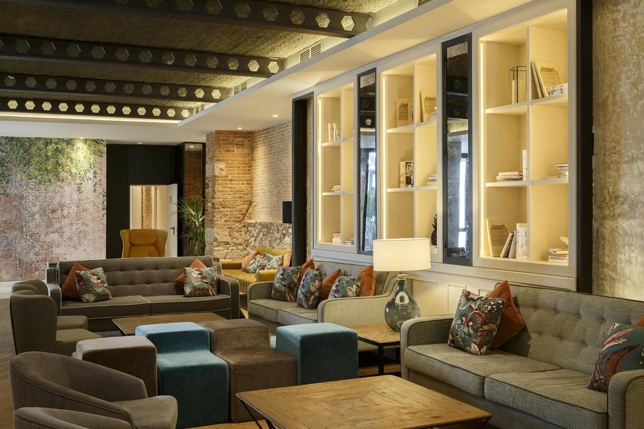 ICON Bcn — 28