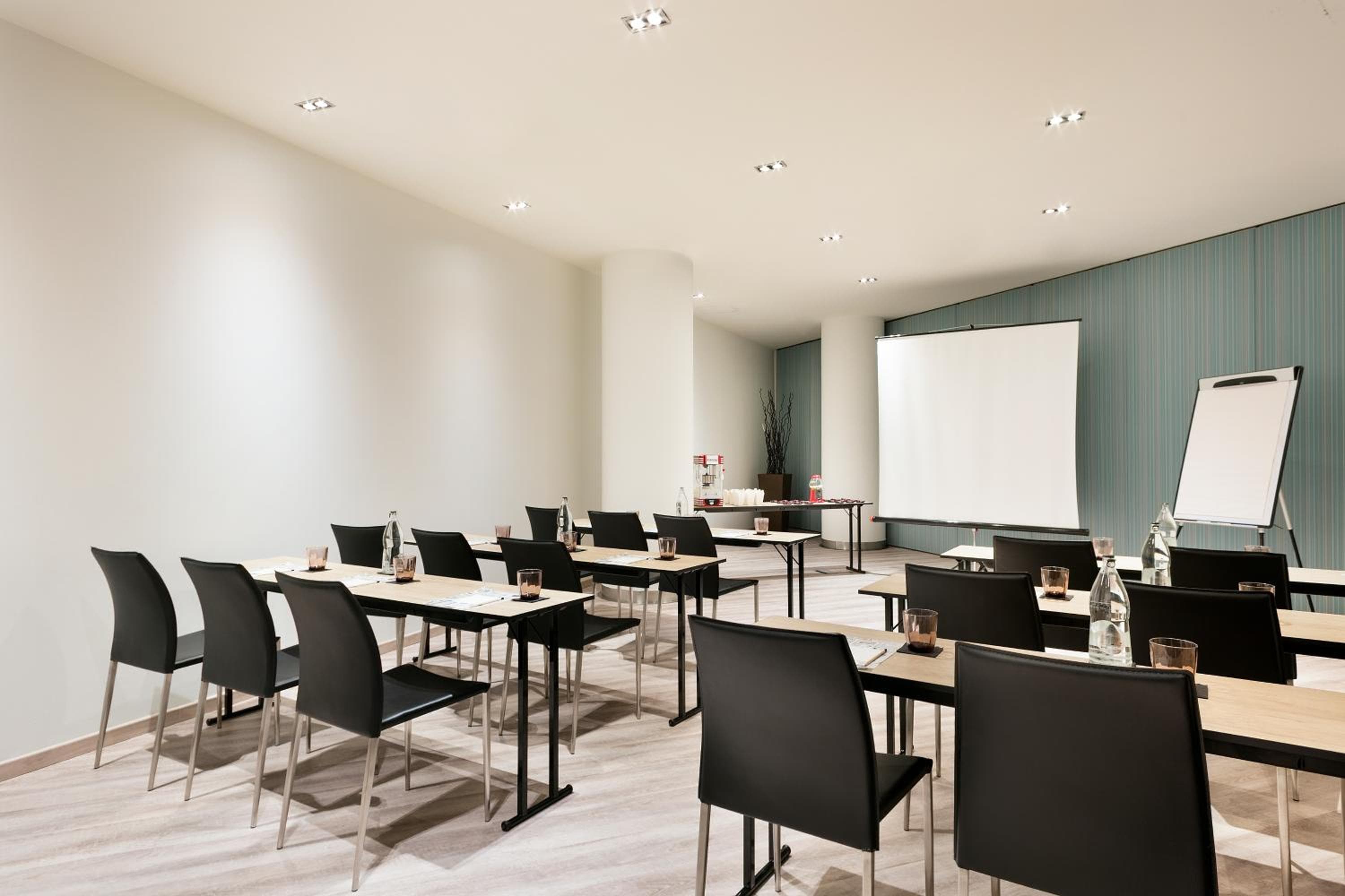 Hotel Barcelona Condal Mar Afiliado por Meliá — 17