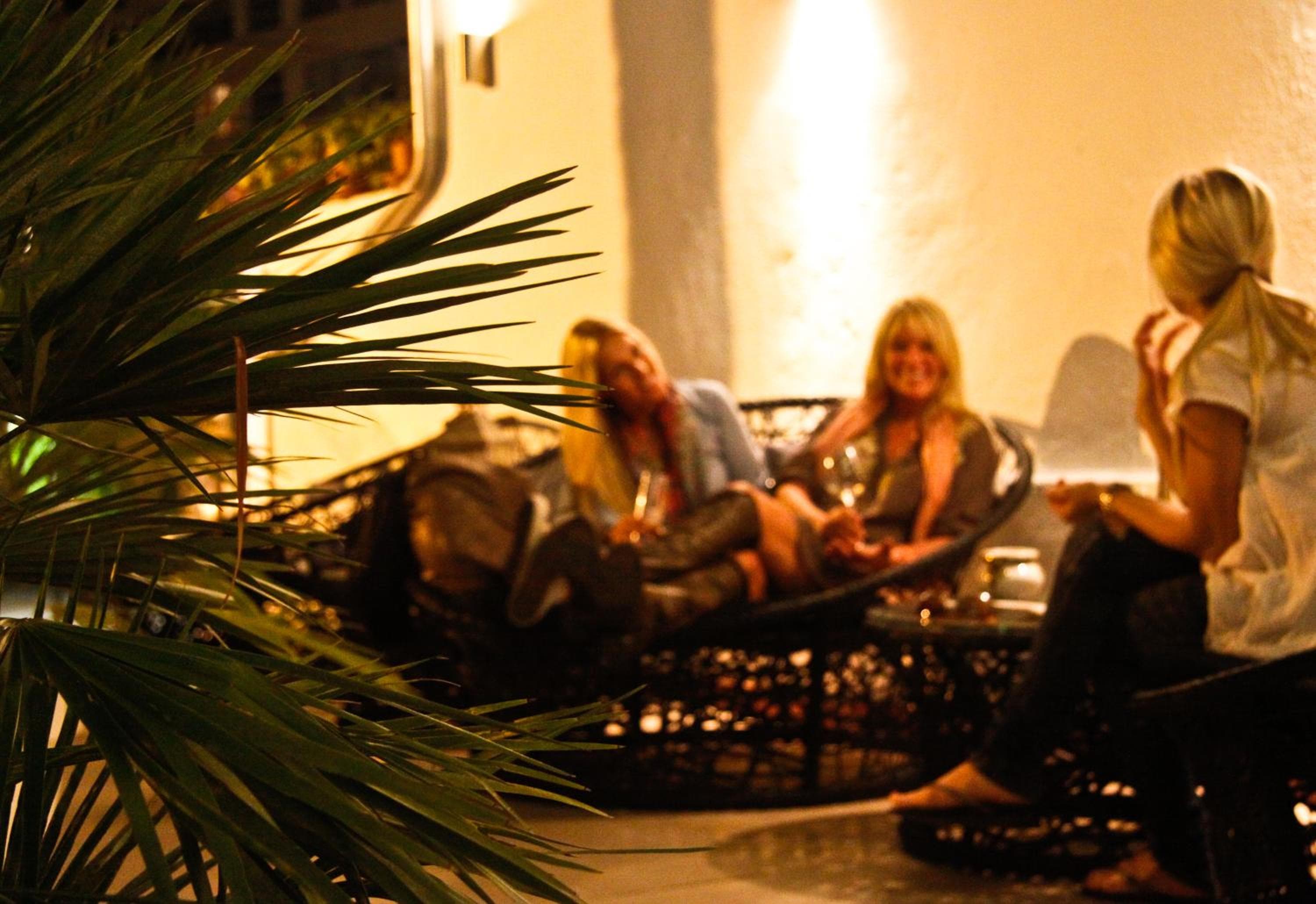 Hotel Feliz — 25