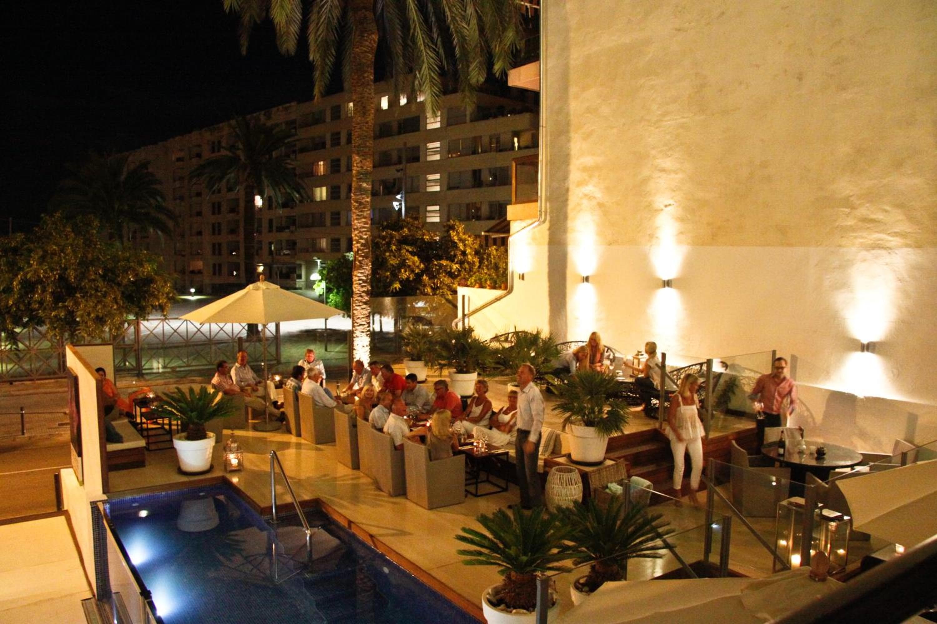 Hotel Feliz — 9