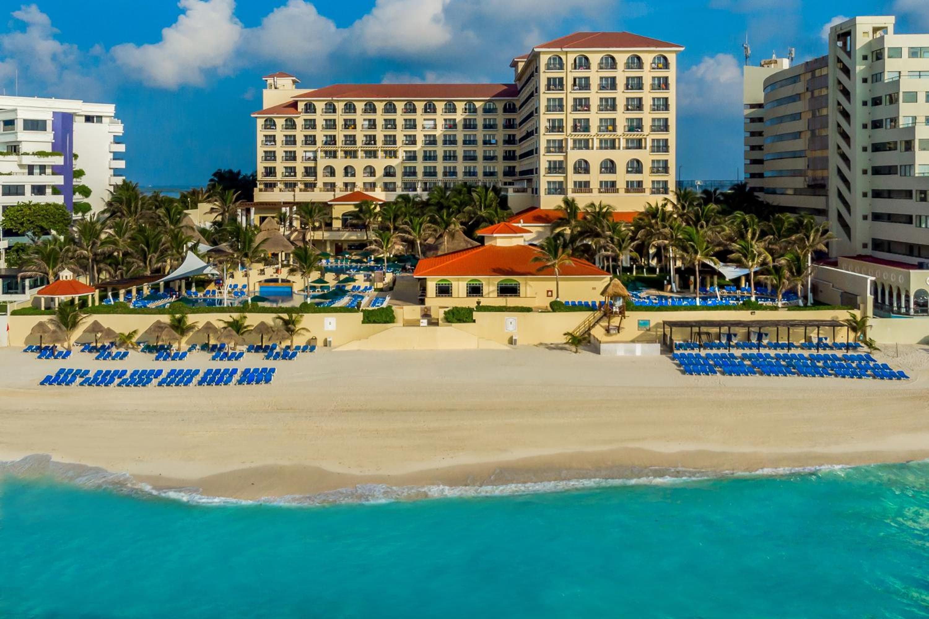 GR Solaris Cancun All Inclusive — 1