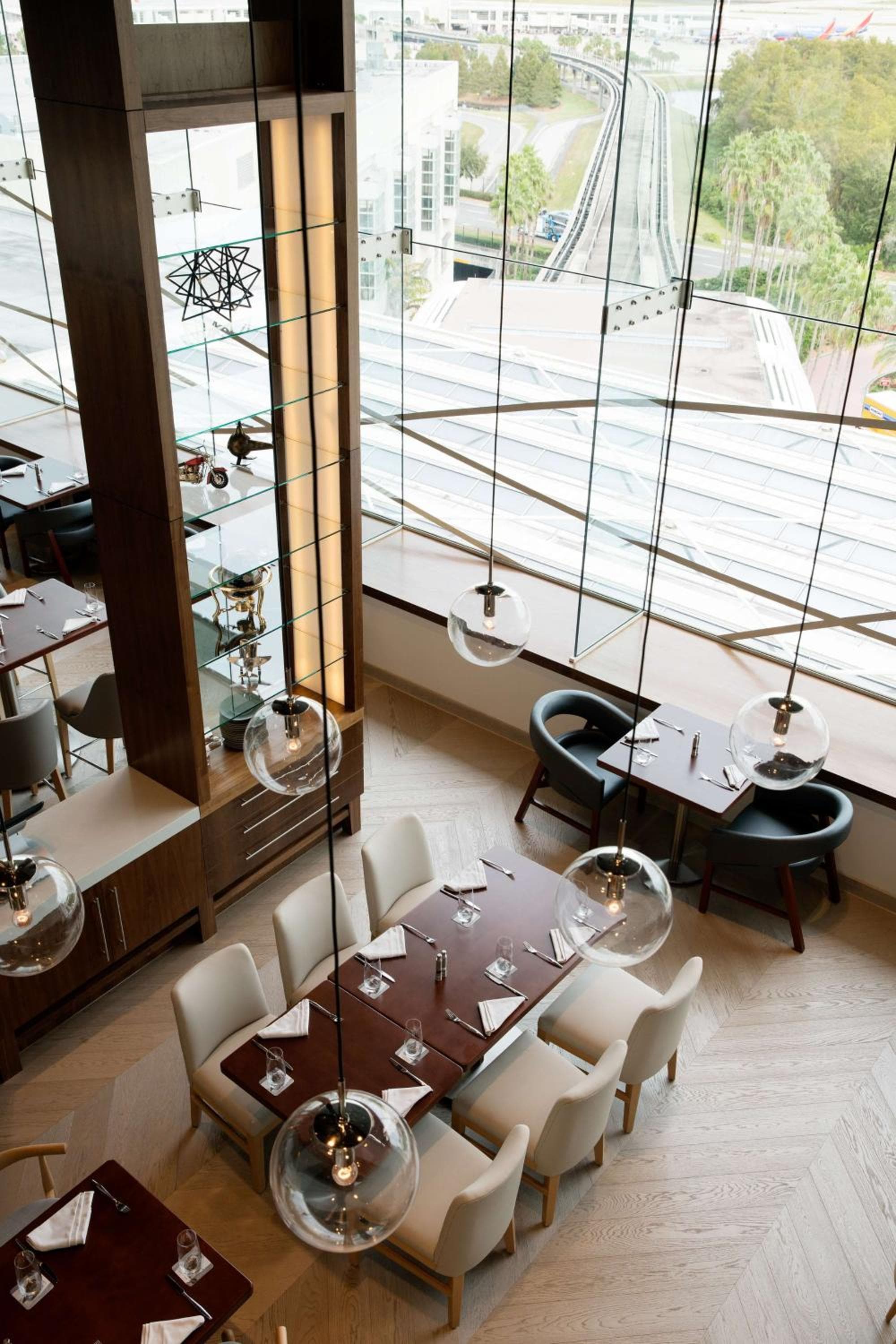 Hyatt Regency Orlando International Airport Hotel — 13