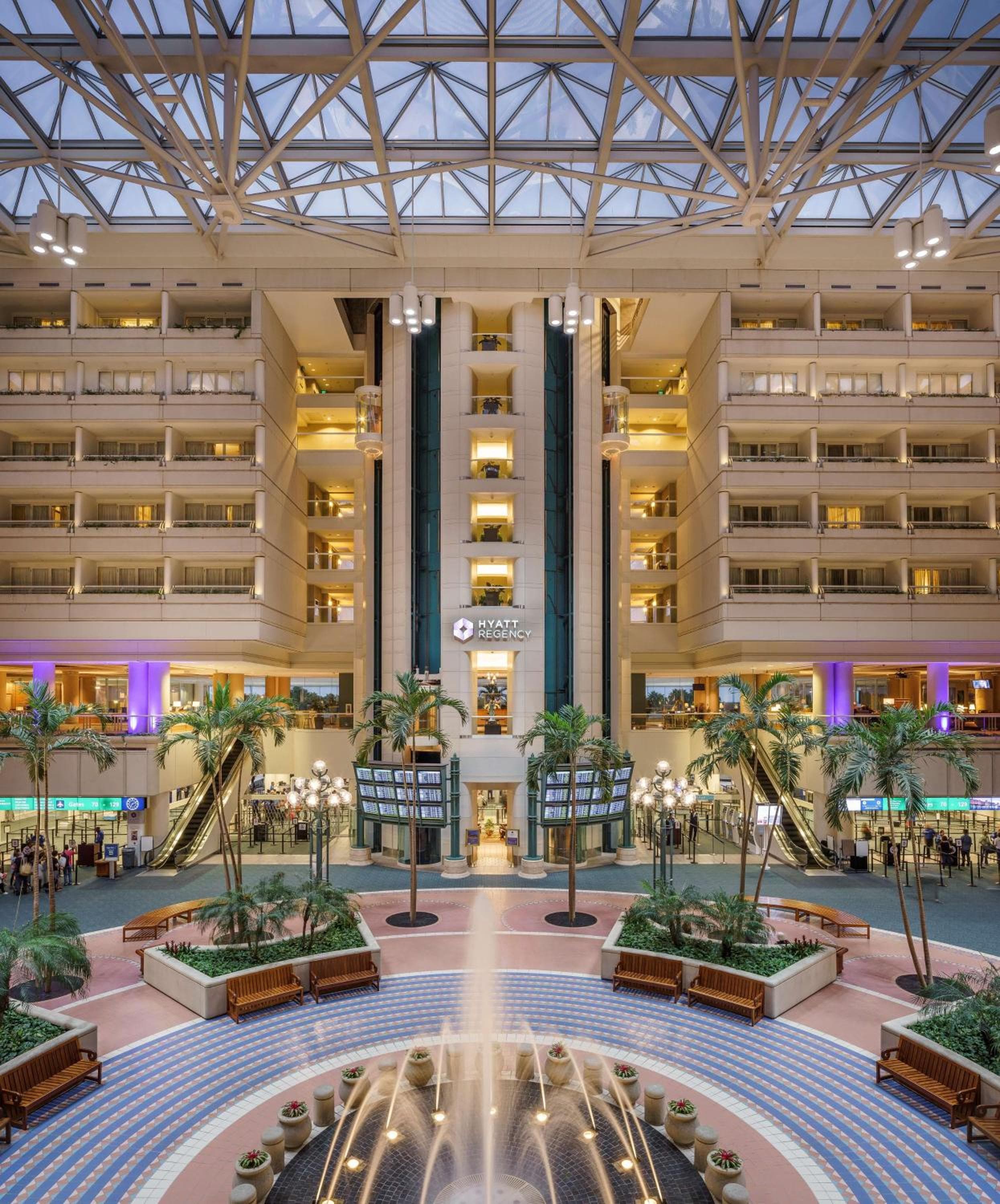 Hyatt Regency Orlando International Airport Hotel — 3