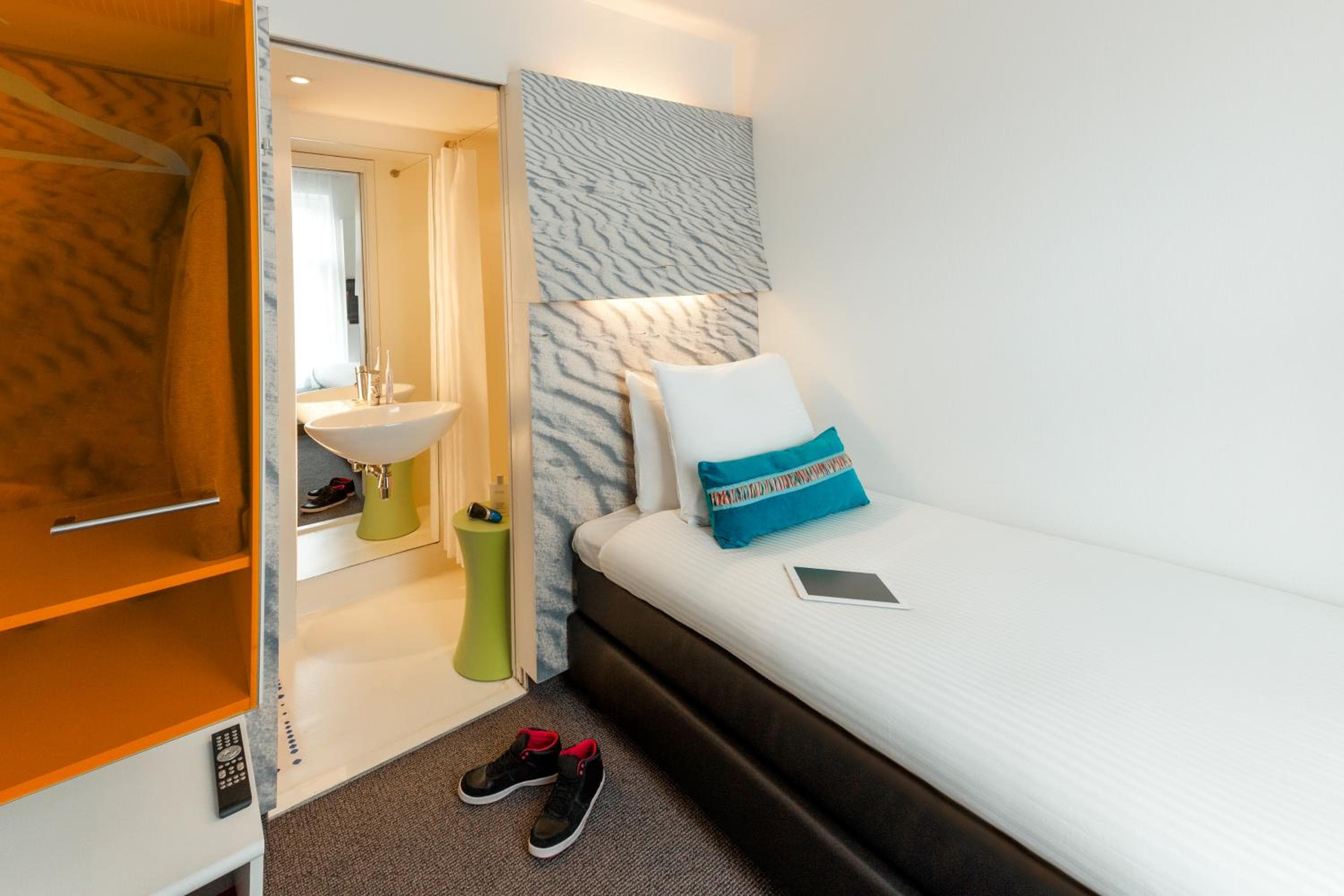 ibis Styles Stazione Centrale di Amsterdam — 15