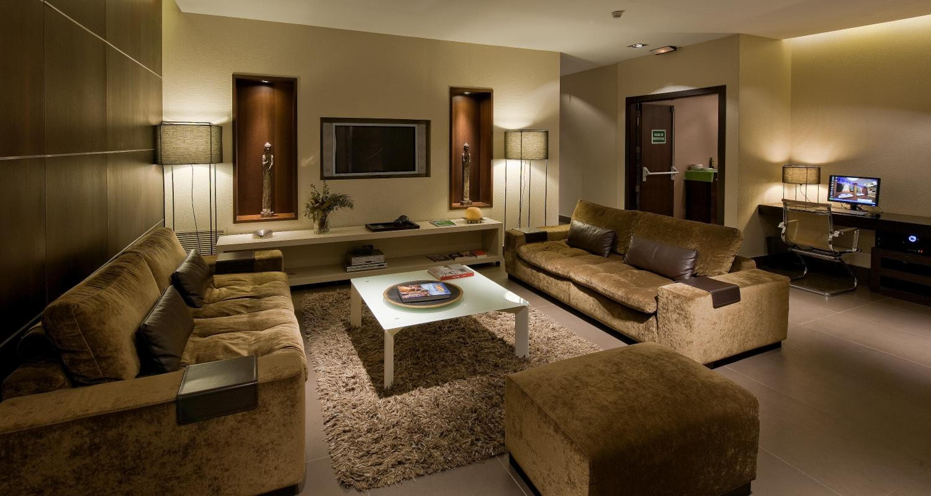 Hotel Constanza — 11