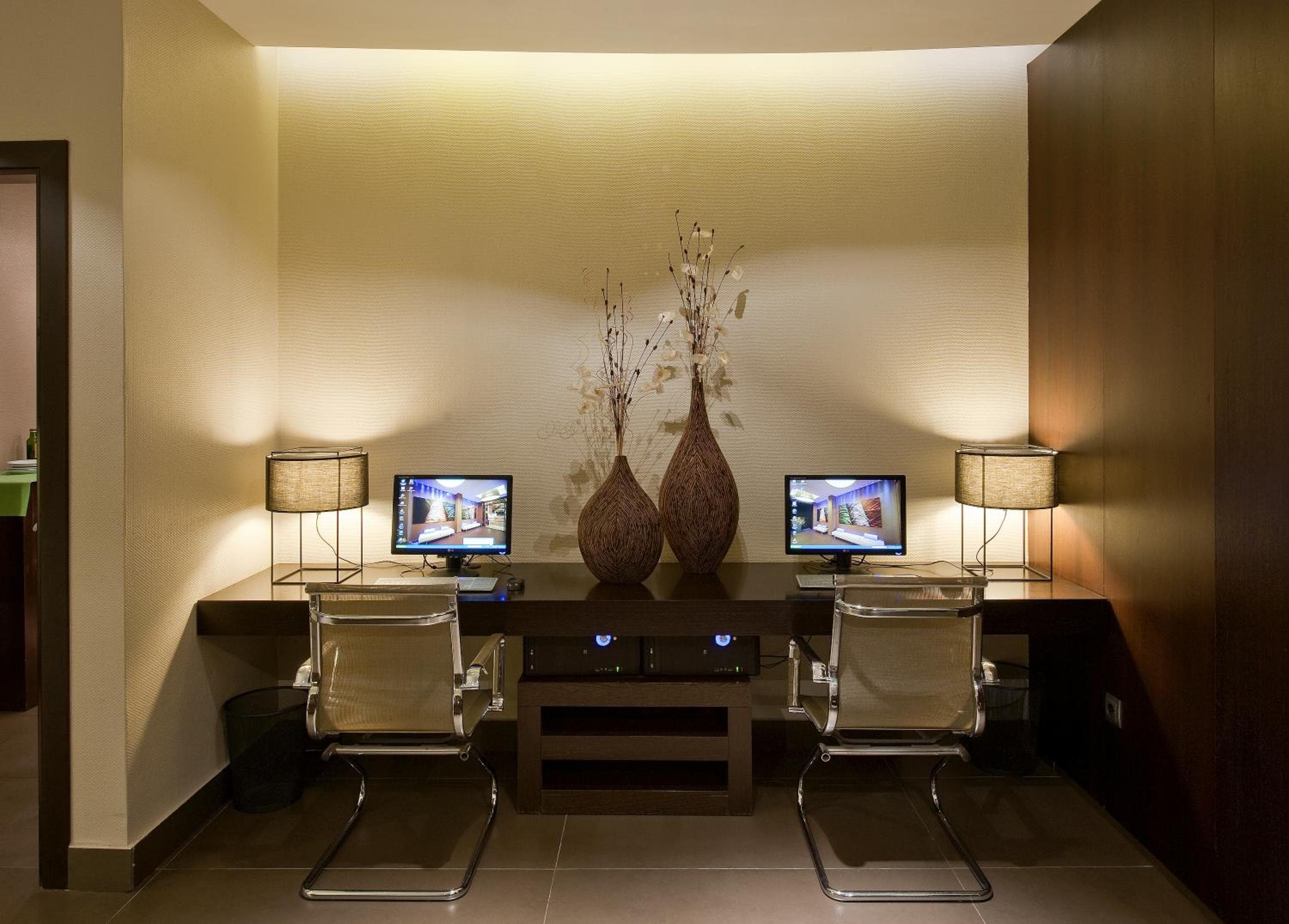 Hotel Constanza — 13