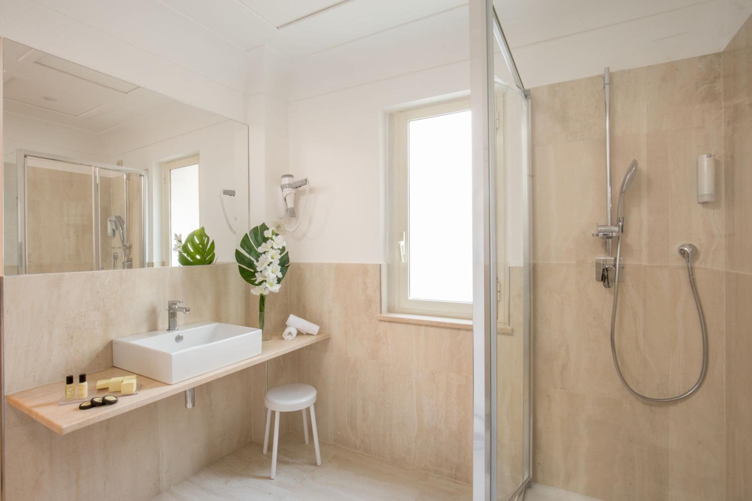 Hotel Nord Nuova Roma — 11