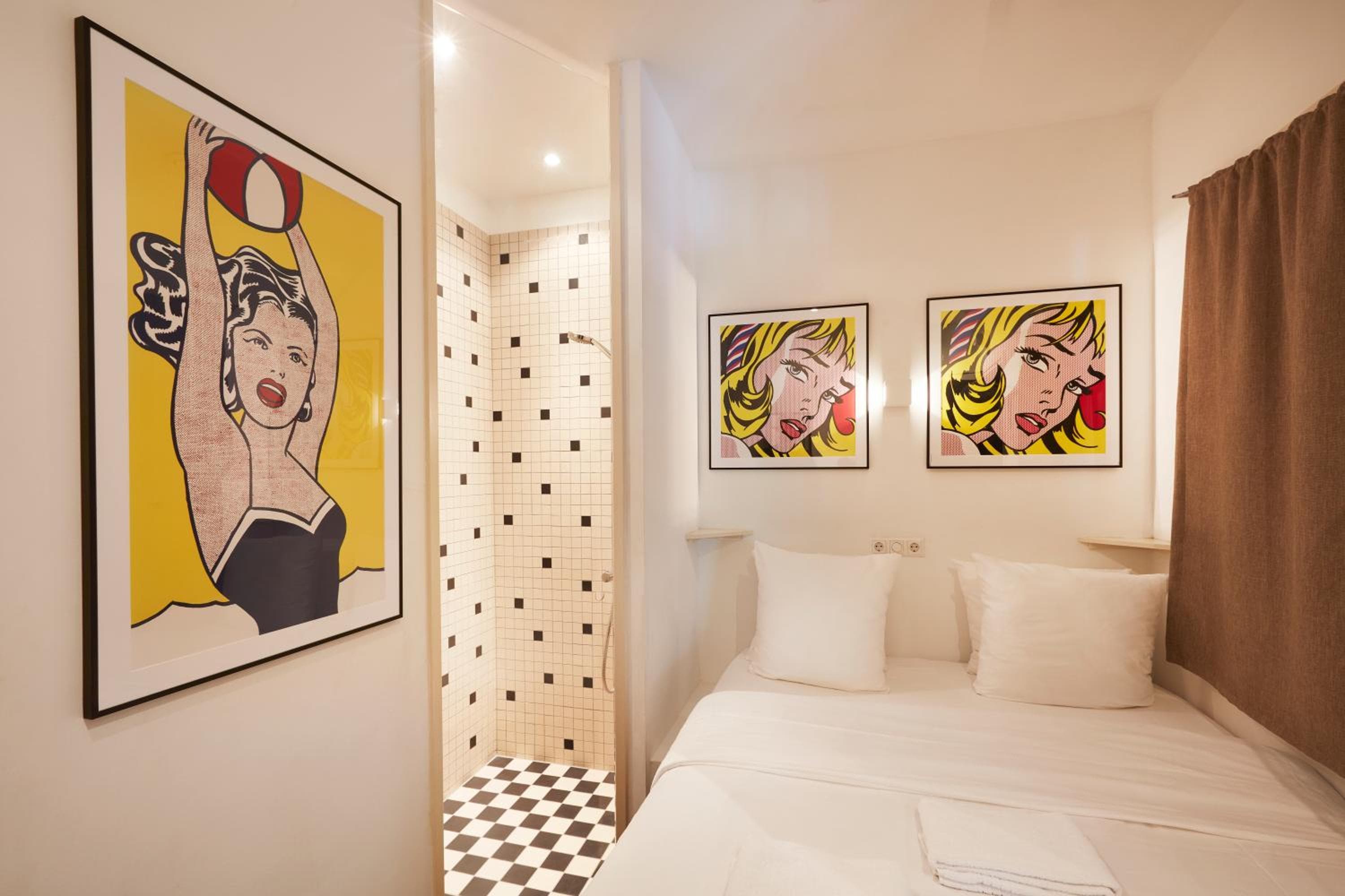 Hotel Not Hotel Amsterdam — 21