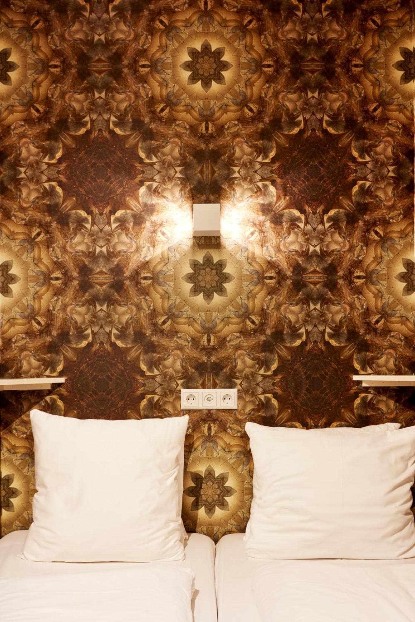 Hotel Not Hotel Amsterdam — 3