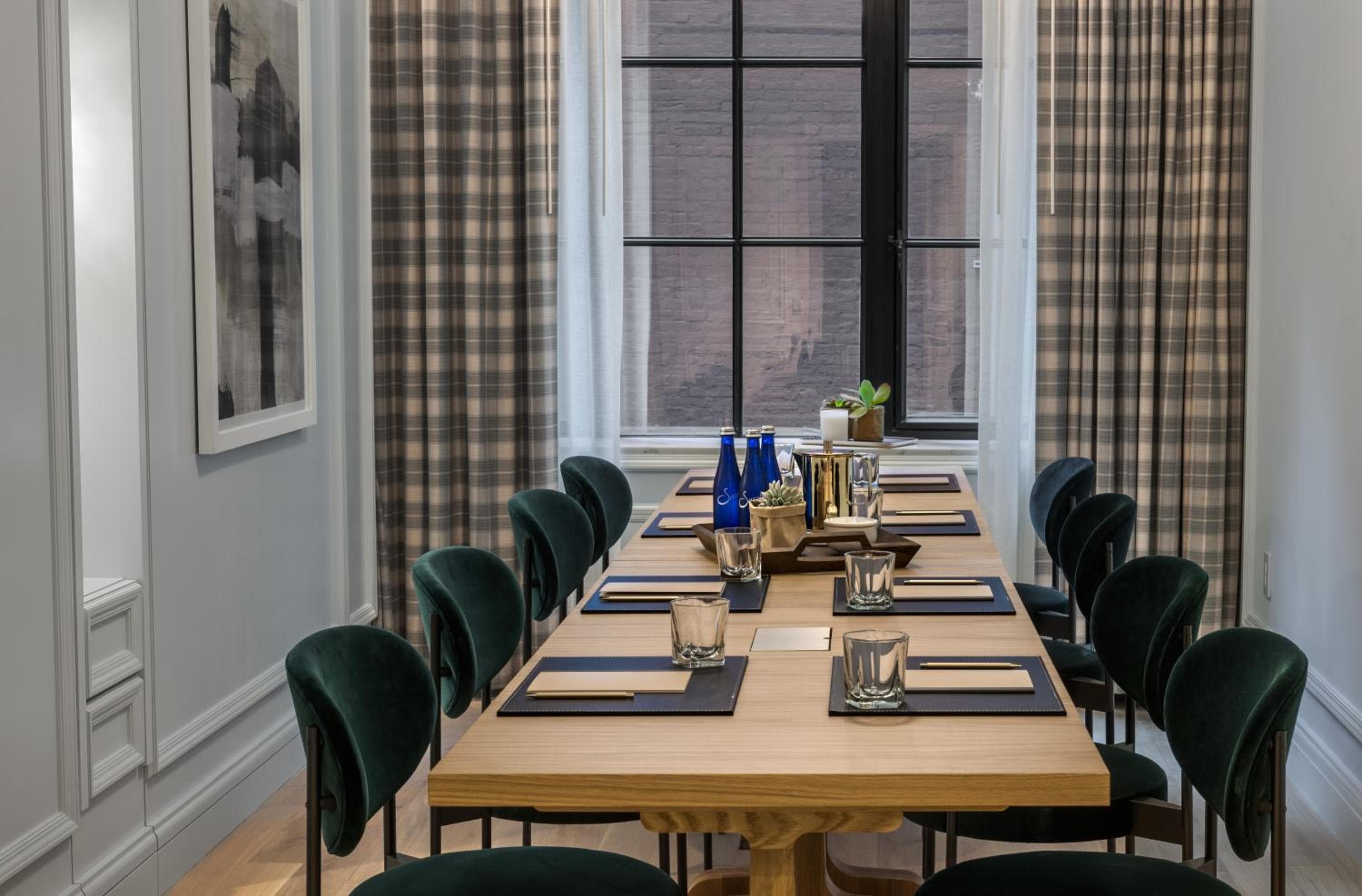 Merrion Row Hotel und Public House — 24