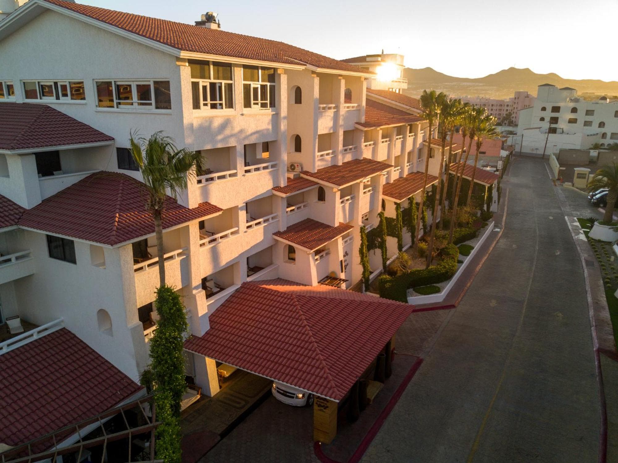 Bahia Hotel & Beach House — 1