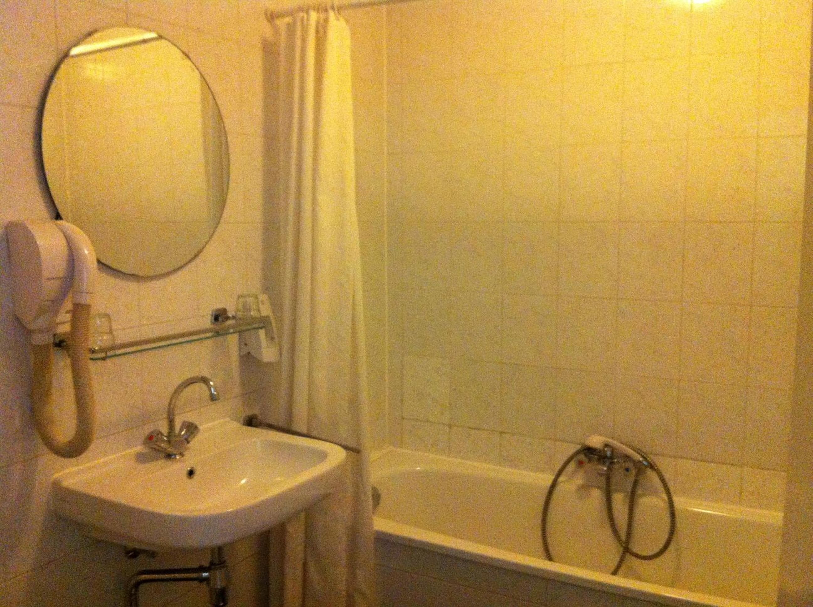 Hotel Delta Centro de la Ciudad — 29