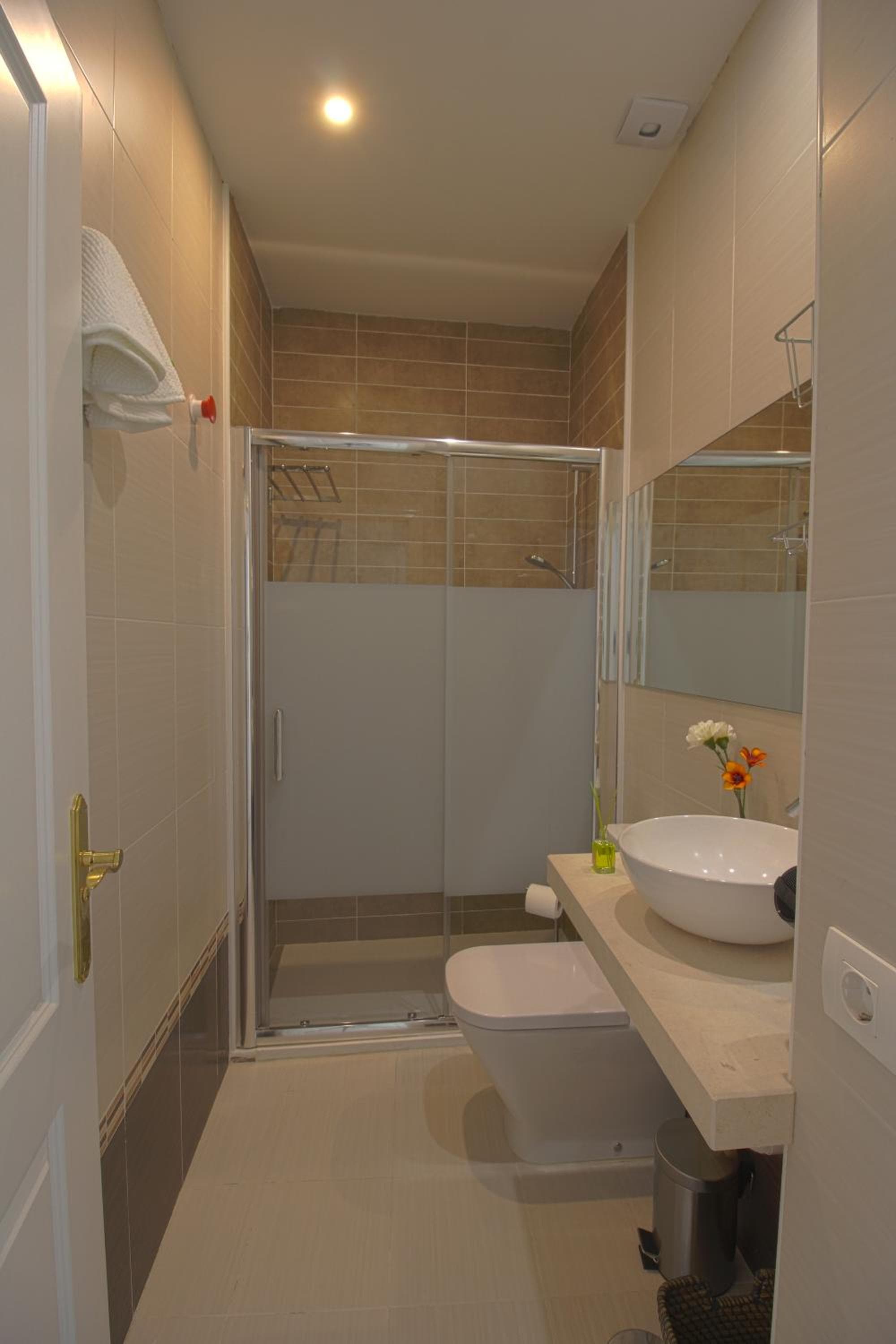 Apartamentos Romero Luna — 12