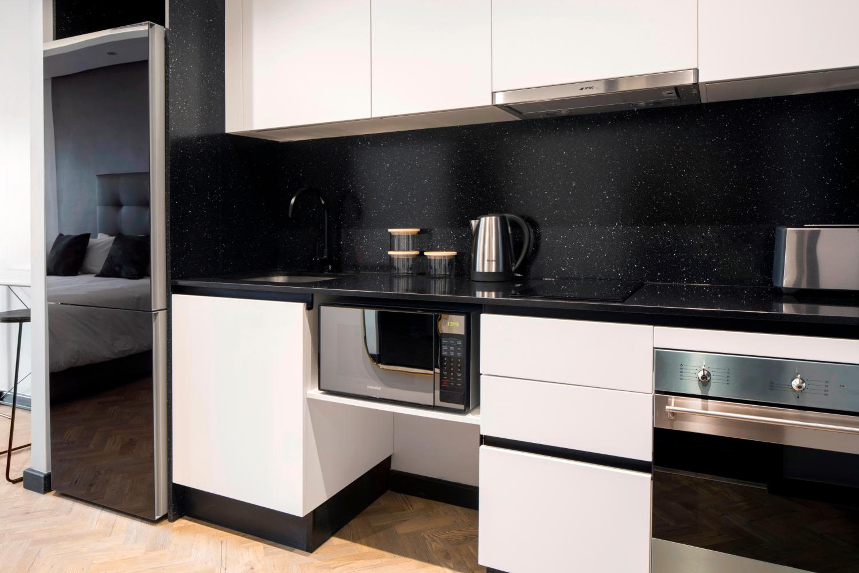 The Onyx Apartment Hotel by NEWMARK hotel, 57 Heerengracht Street, Cape Town, South Africa — photo 96