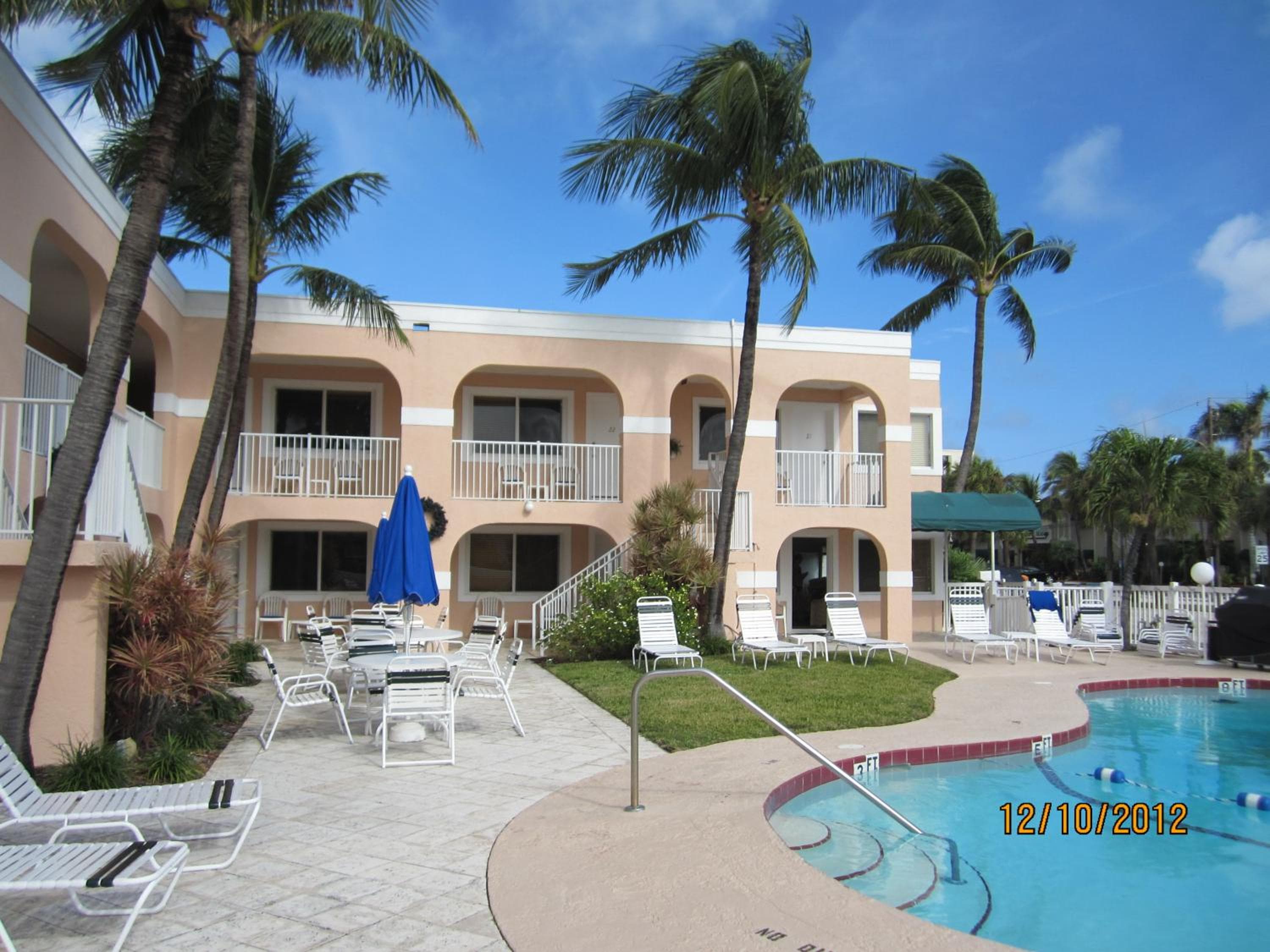 Coral Key Inn — 30
