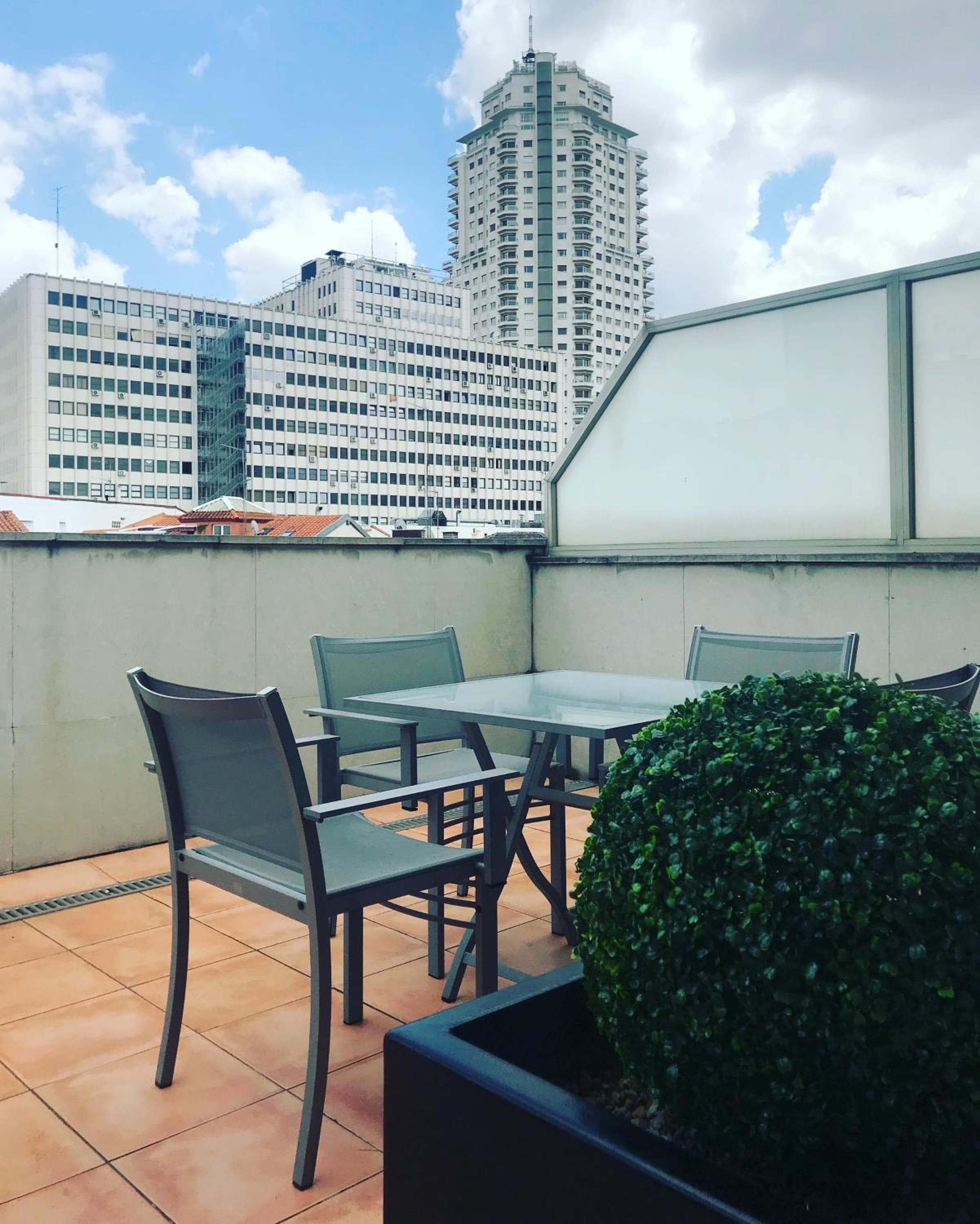 Suites Viena Plaza de España — 16
